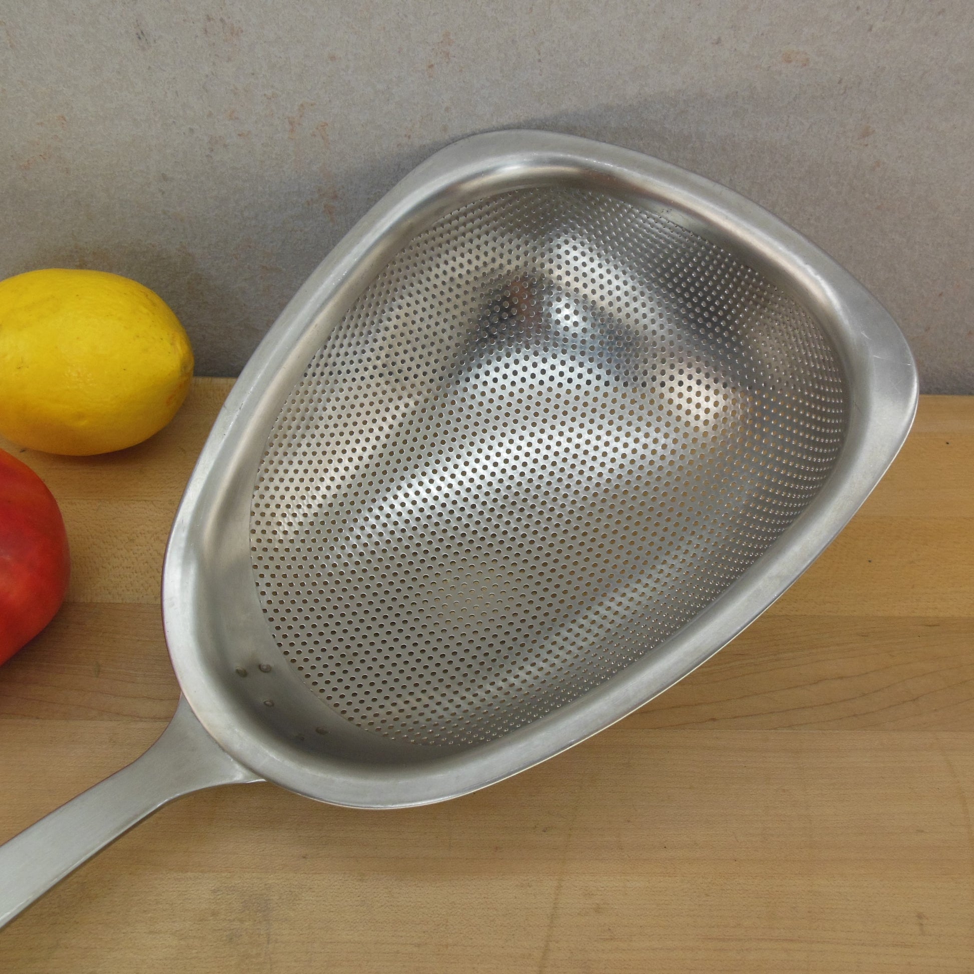 Amco Korea Rust Proof Stainless Long Handle Pasta Strainer 8147 Vintage