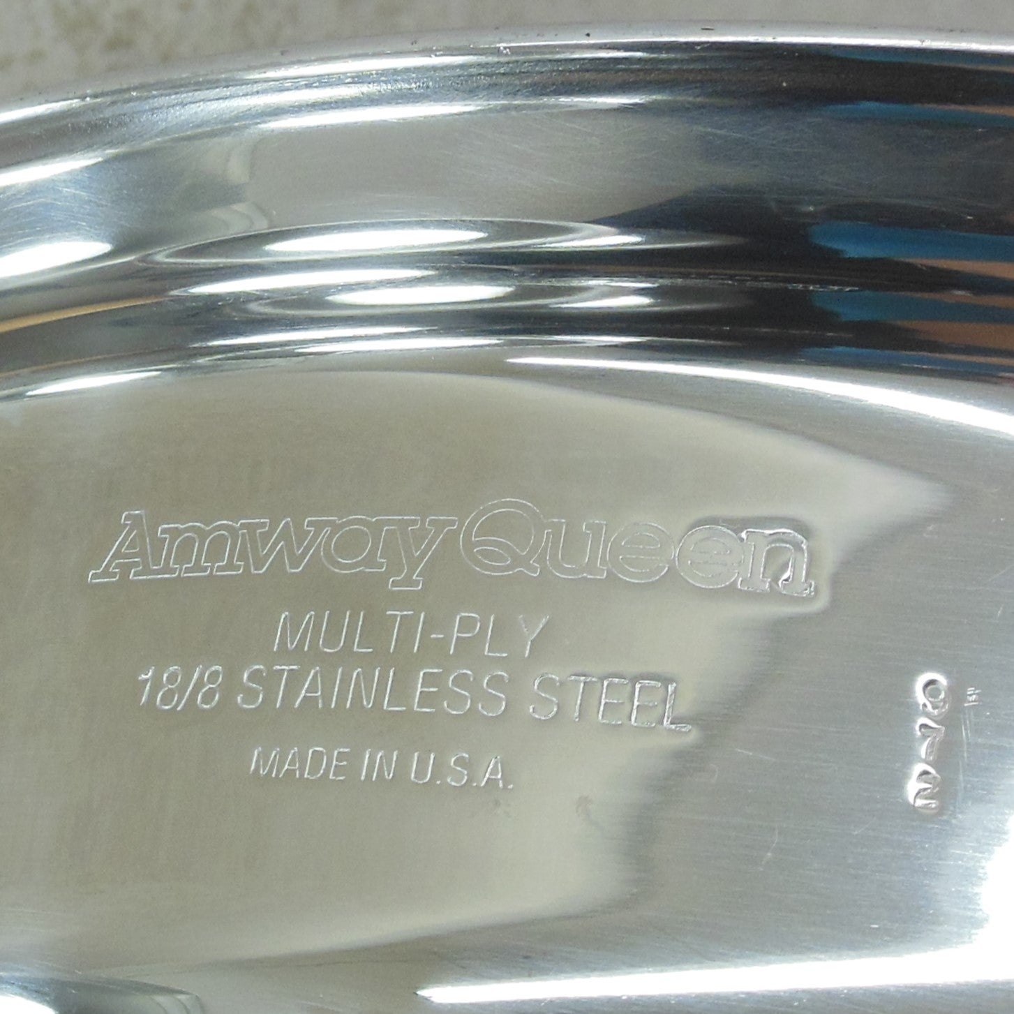 Amway Queen Multi-Ply 18/8 Stainless 10" Skillet & Lid Logo