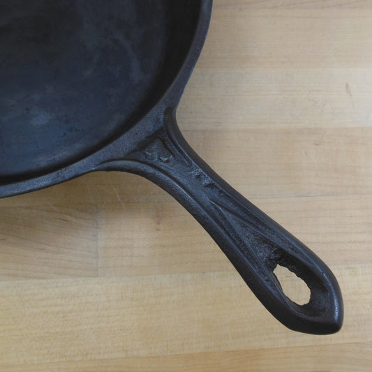 Vintage Cast Iron Cookware Finishing Smooth or Concentric Grind Marks –  Olde Kitchen & Home