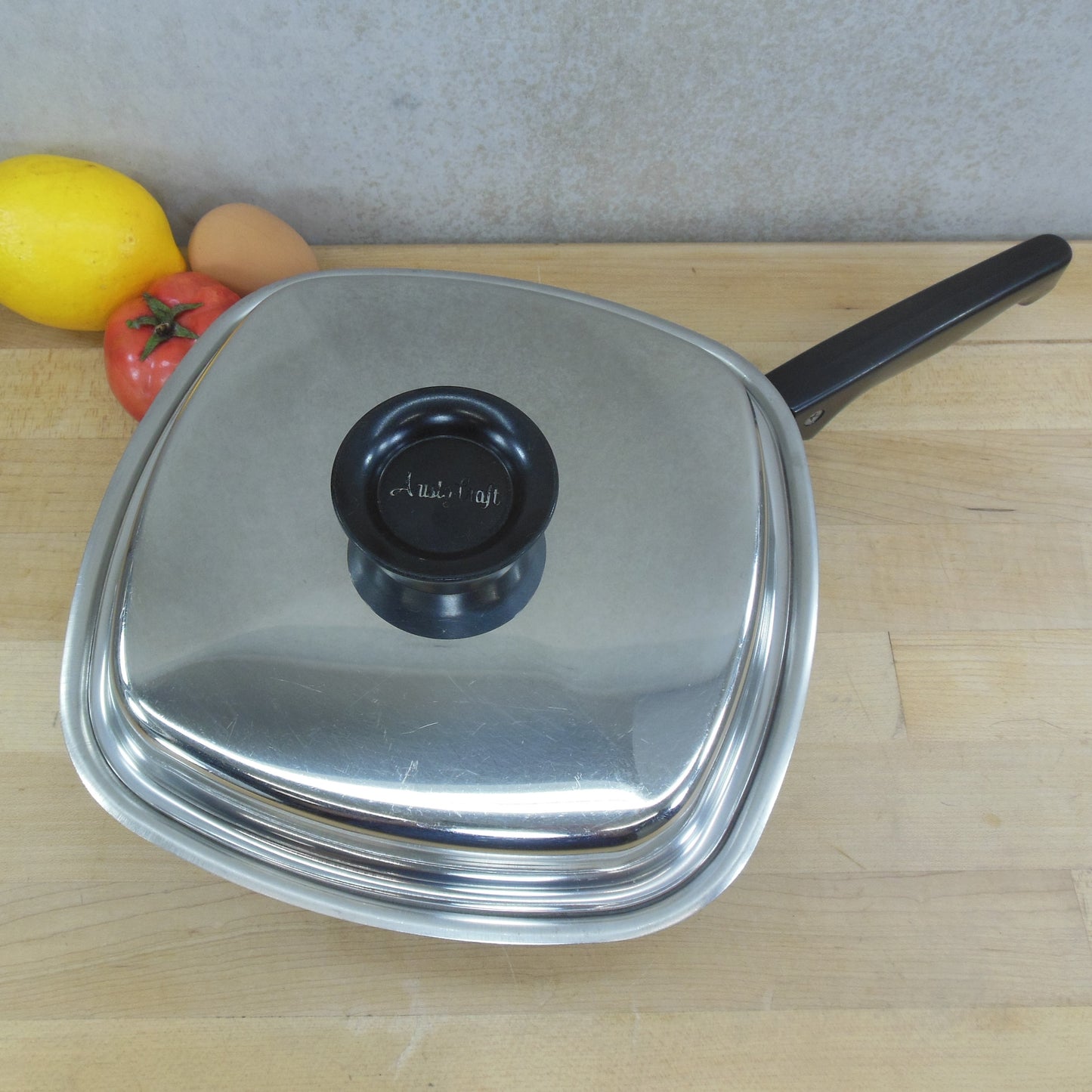 Aristo-Craft West Bend 9" Stainless Fry Pan Skillet & Lid Square