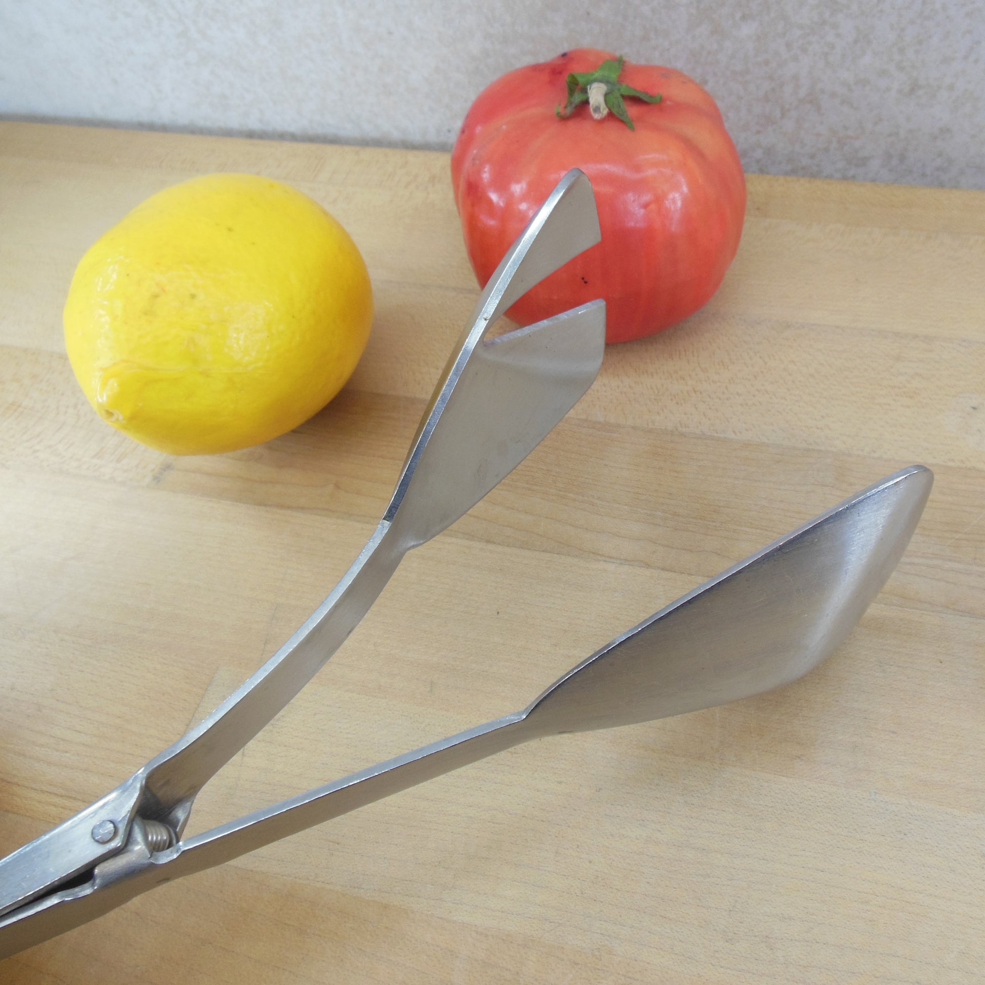 Arthur Salm AS Japan Saxon 1966 Stainless Salad Serving Tongs Spring Loaded
