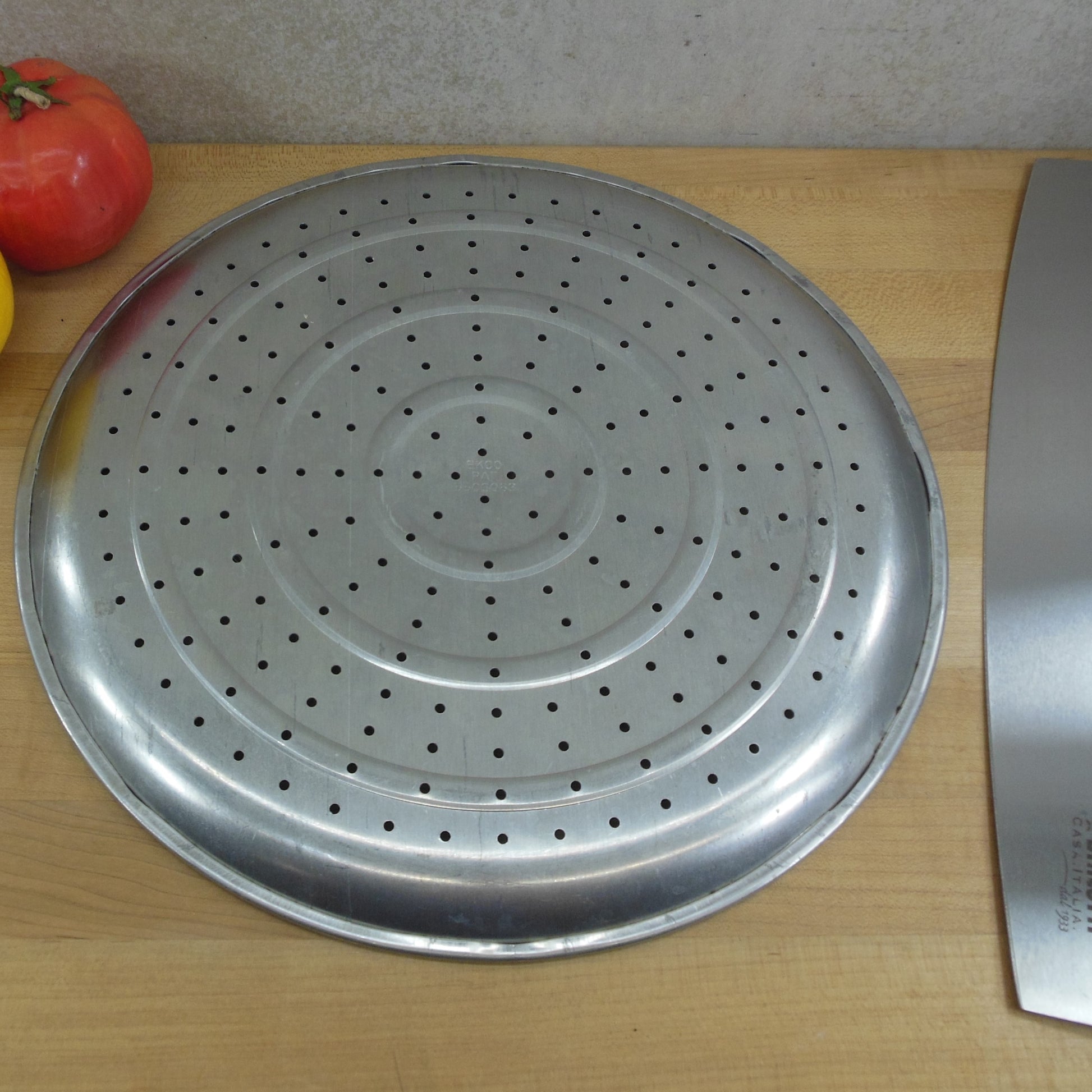 Ekco Perforated Aluminum Pizza Pan 13" & Bialetti Stainless Cutter used