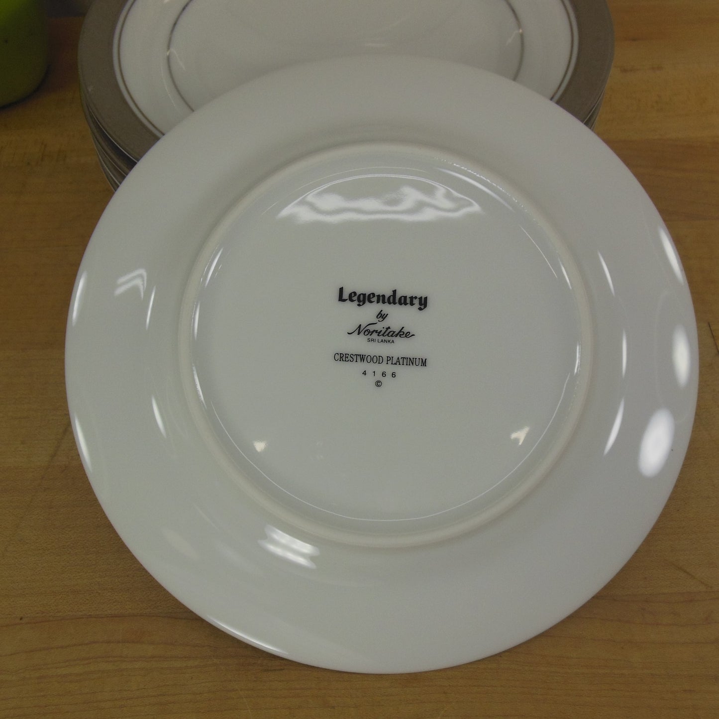 Noritake Legendary Crestwood Platinum - Bread & Butter Plate 9 Set maker mark