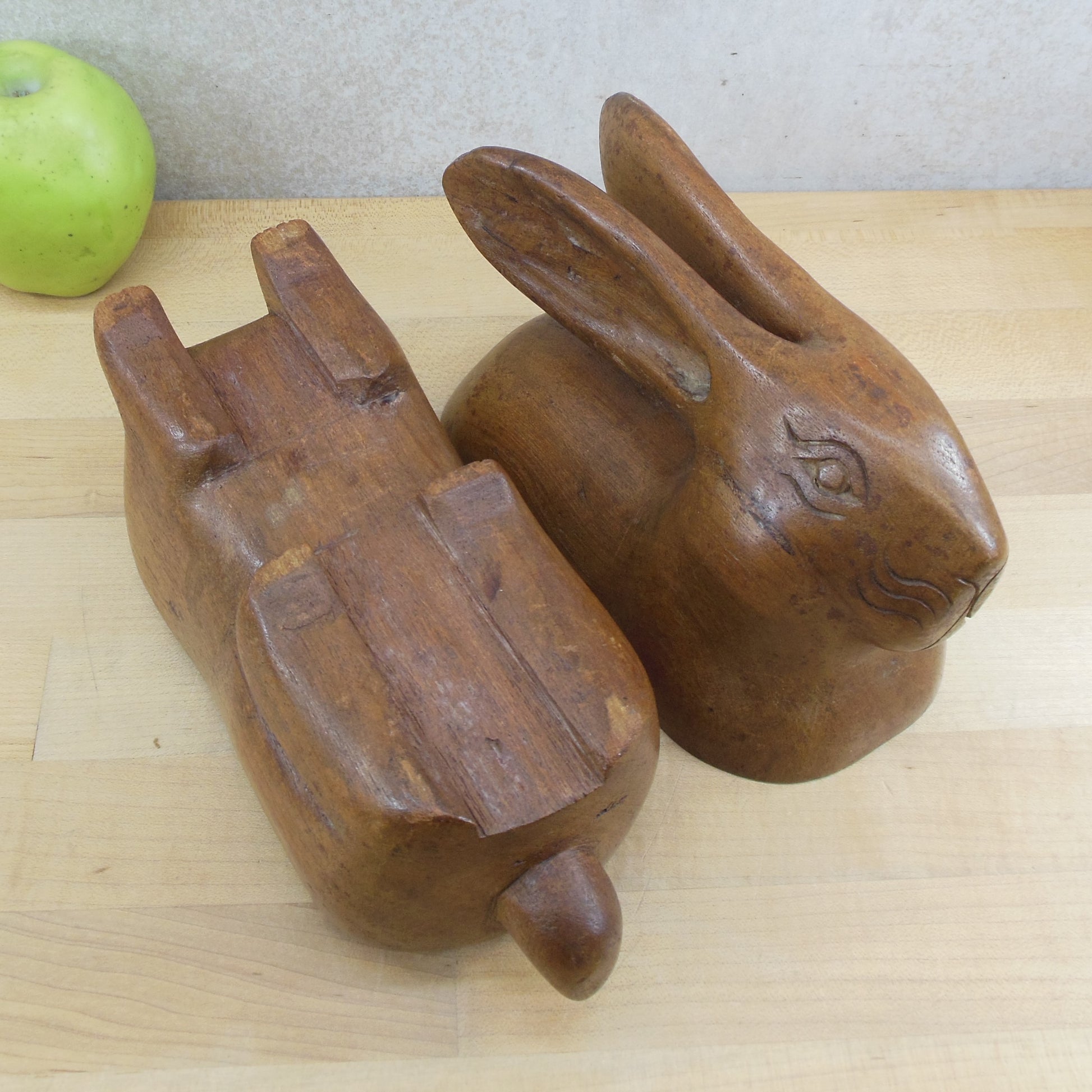 Folk Art Carved Bunny Rabbit Figural Trinket Box Wood