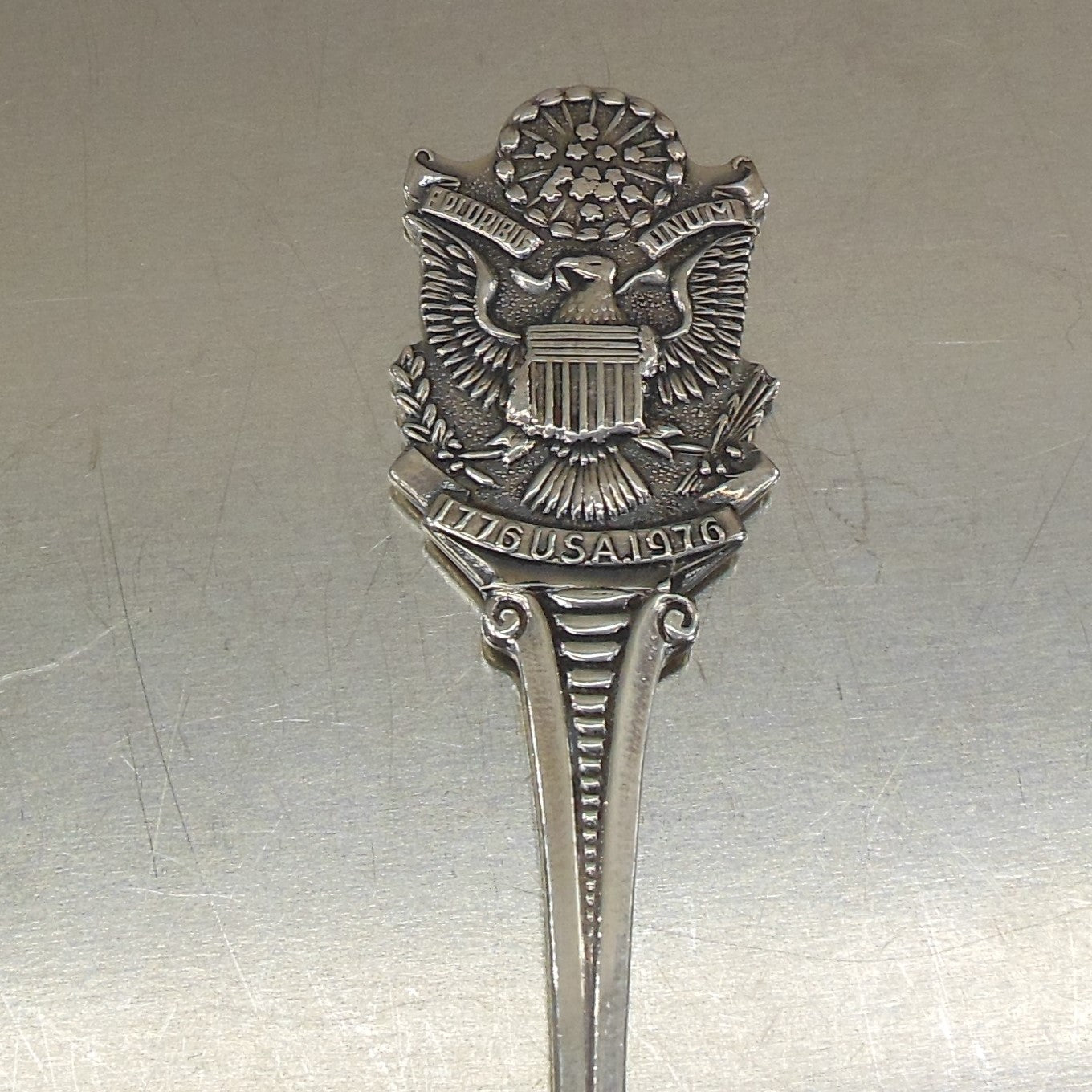 Hooijkaas Holland Sterling Silver Souvenir Spoon - US Bicentennial 1776-1976 vintage