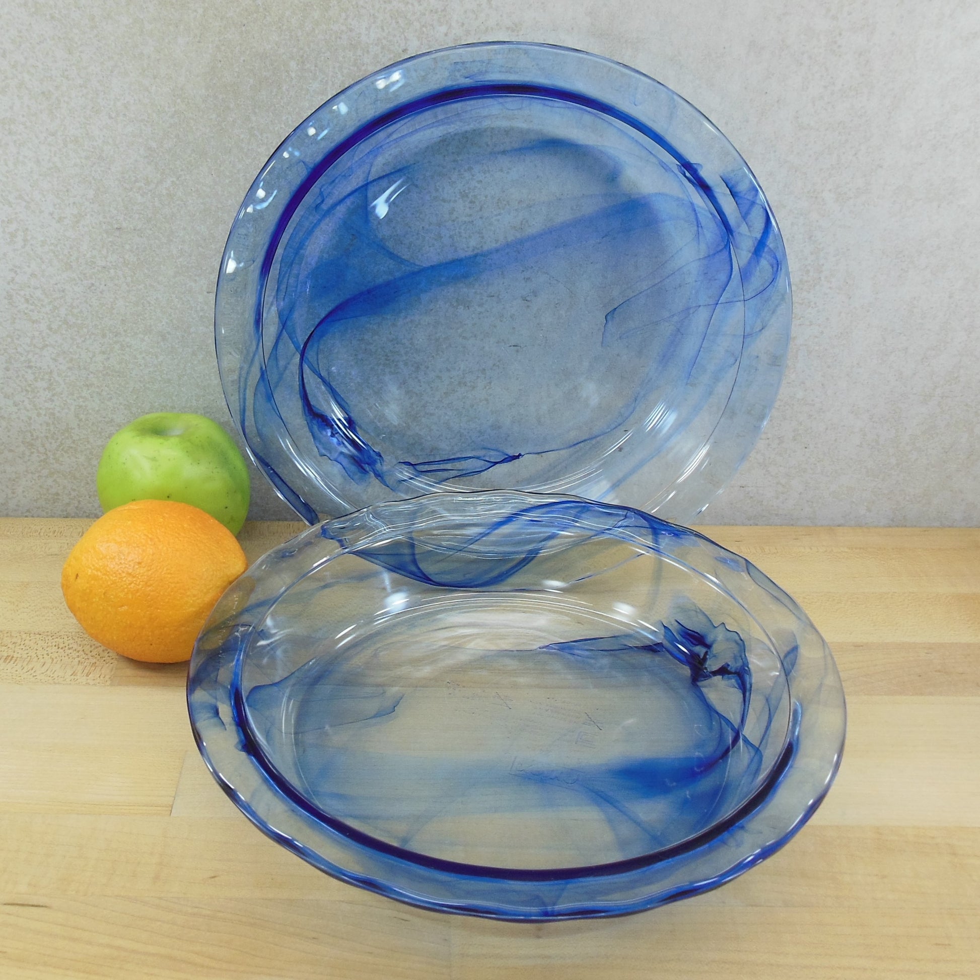 Pyrex USA Glass Pair Swirl Blue Lagoon Pie Plate Dishes 9.5"