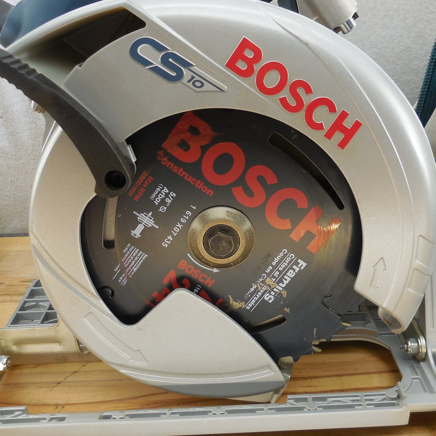 Bosch Professional CS10 7-1/4-Inch 15 Amp Corded Electric Circular Saw Bag EUC