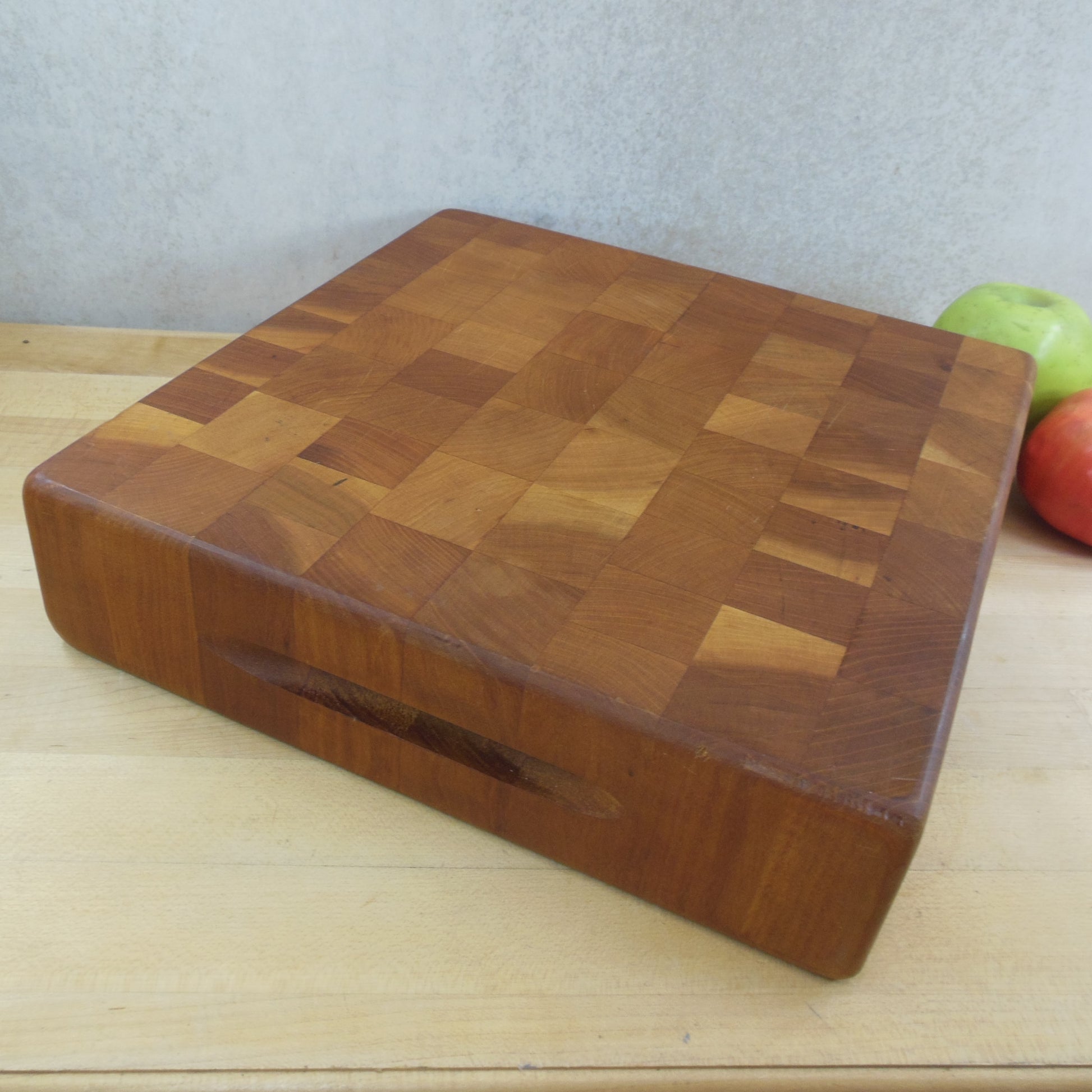 John Boos Chopping Block Walnut End Grain 12" Square used