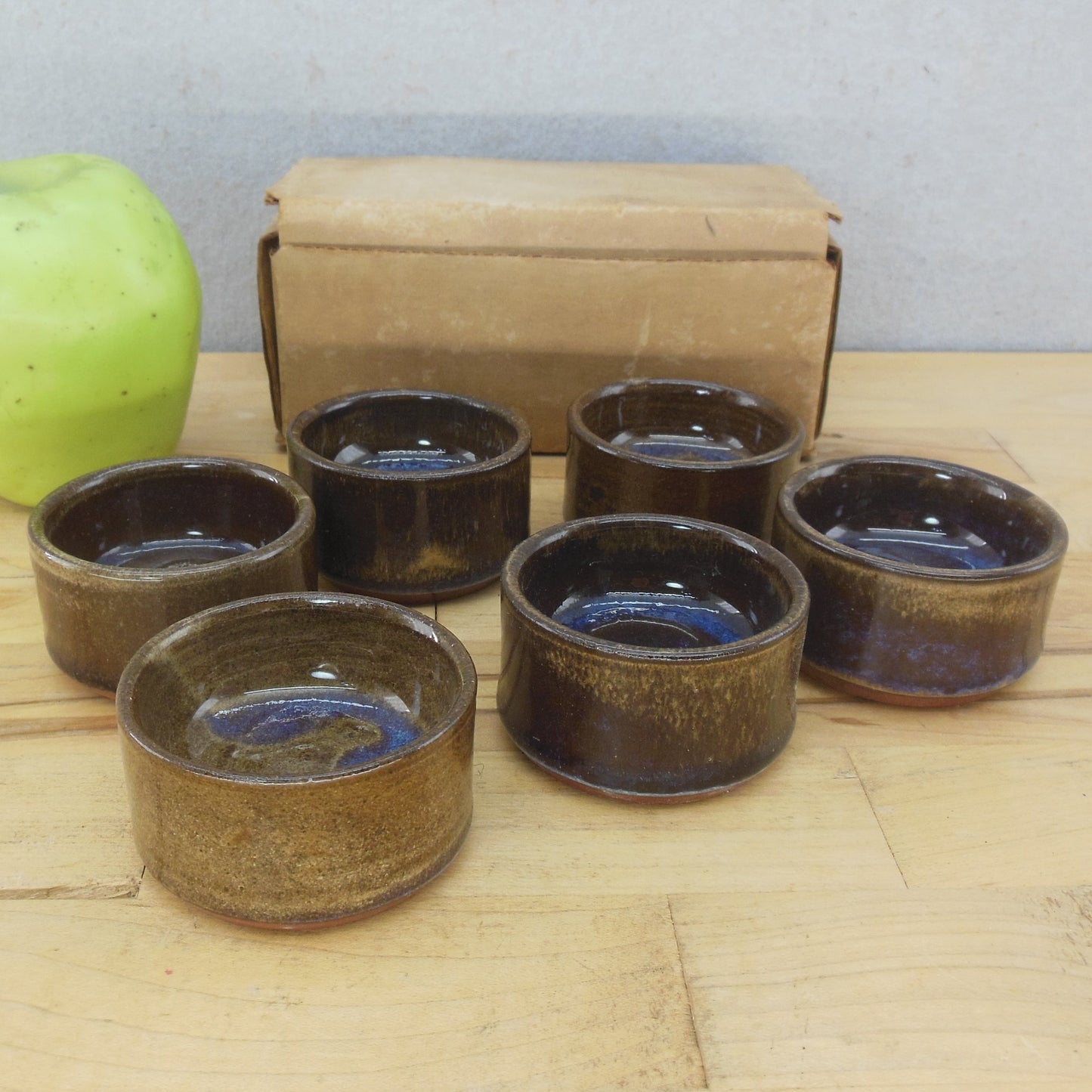 Briglin Studio Pottery Small Tea Saki Sushi Cups Dish Brown Blue