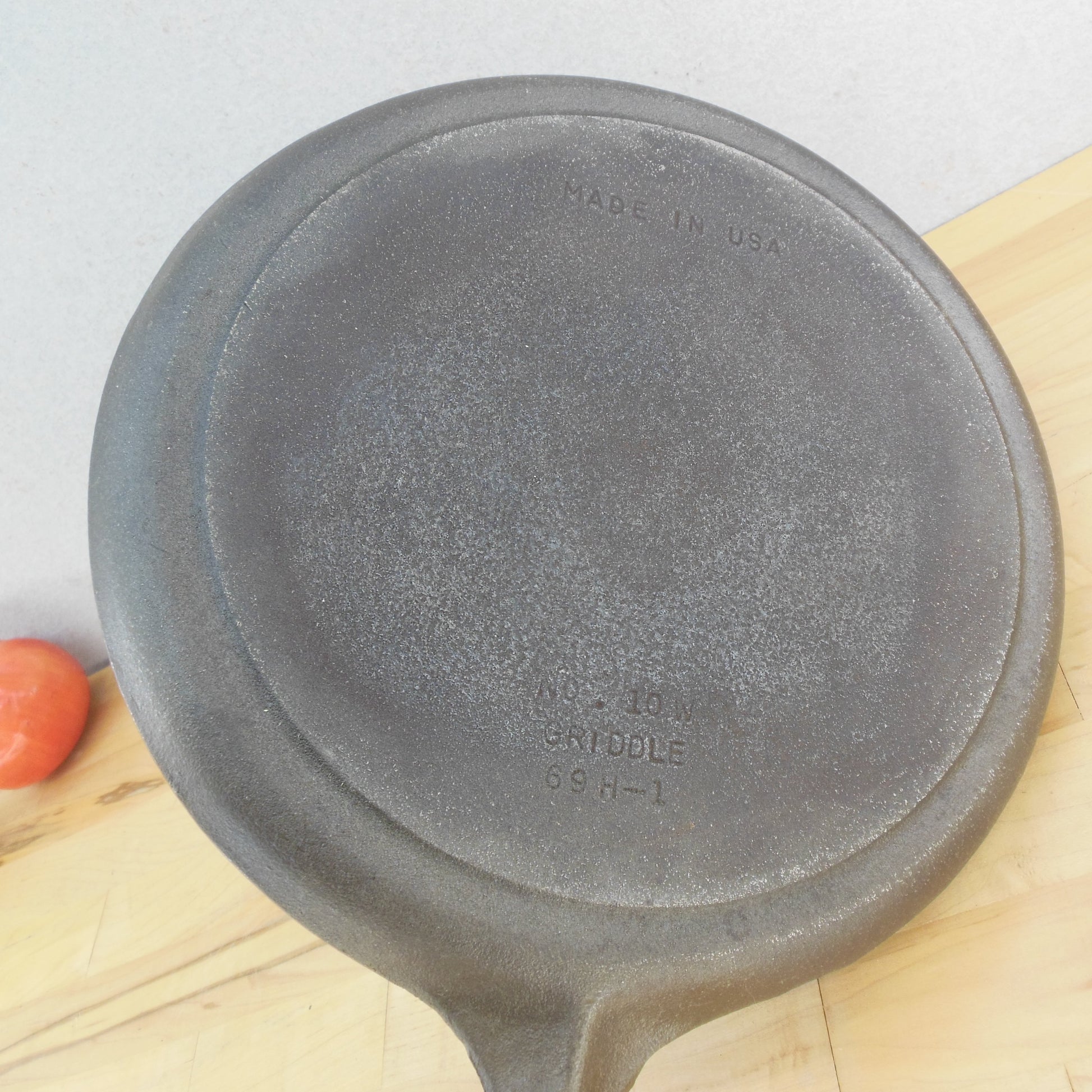 BSR Birmingham Stove & Range Cast Iron Lady Bess #10 Griddle 69H-1 Used
