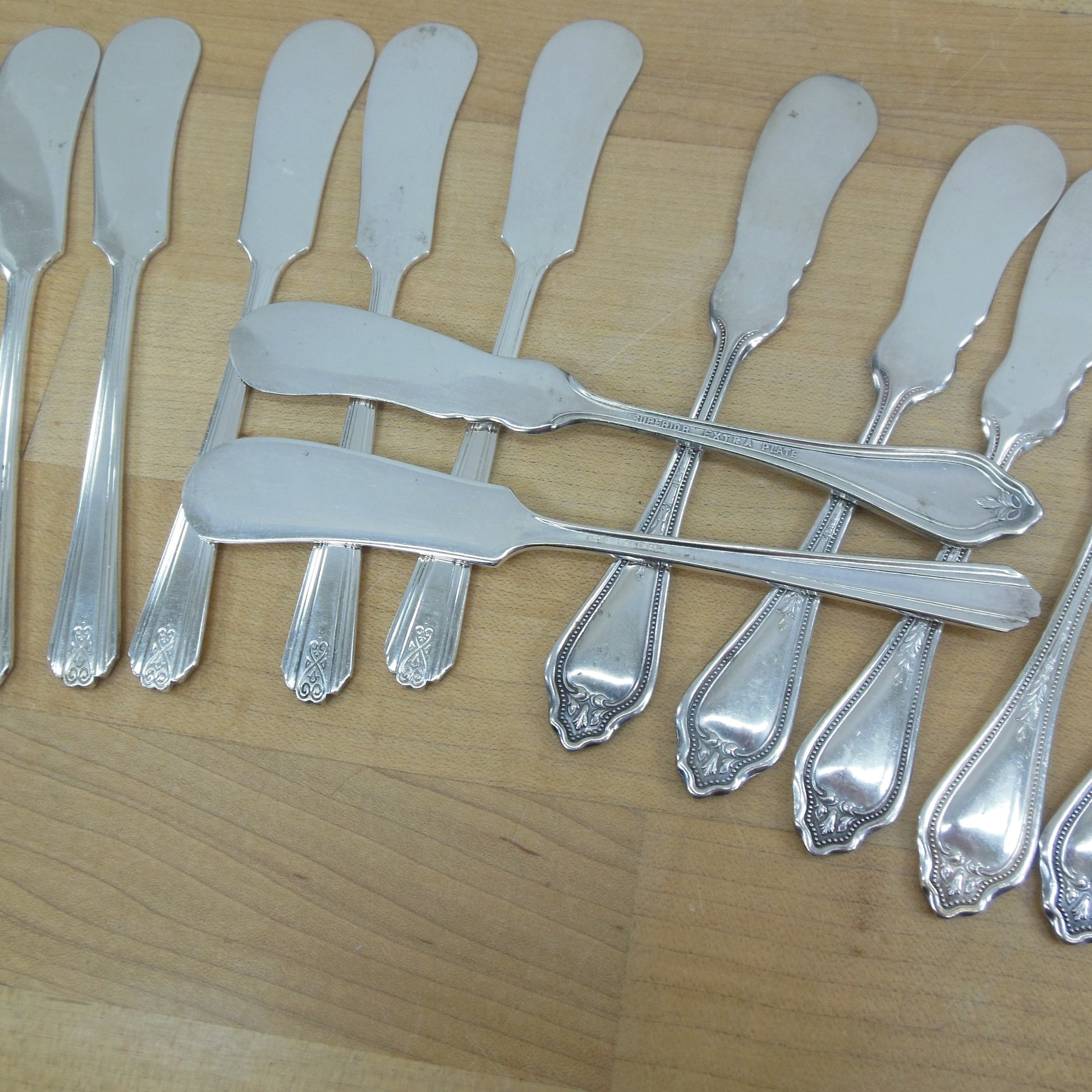 National Silver Plate Moderne & Superior Flat Butter Knives 13 Lot Used