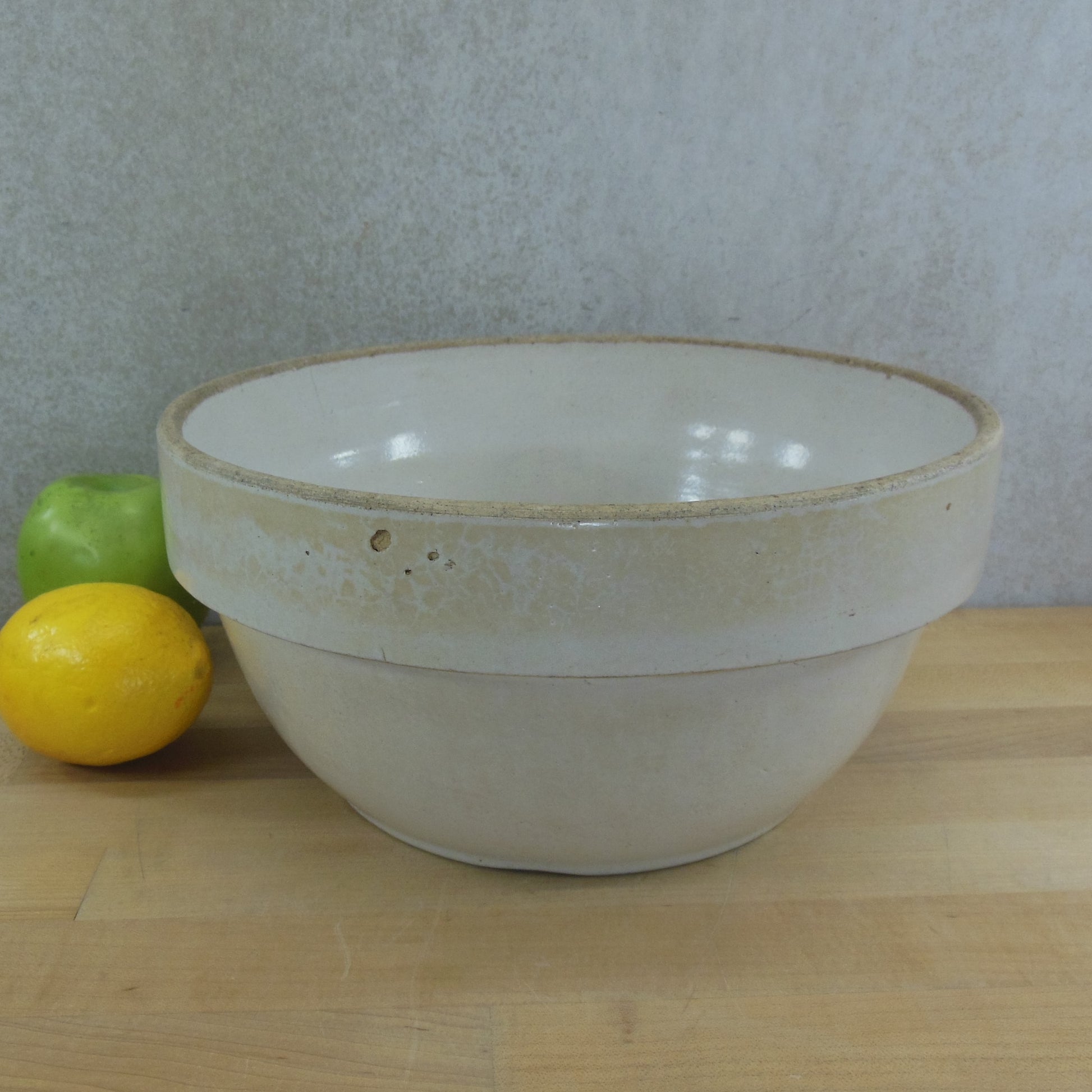 Red Wing Style 10.5" White Stoneware Pottery Mixing Bowl