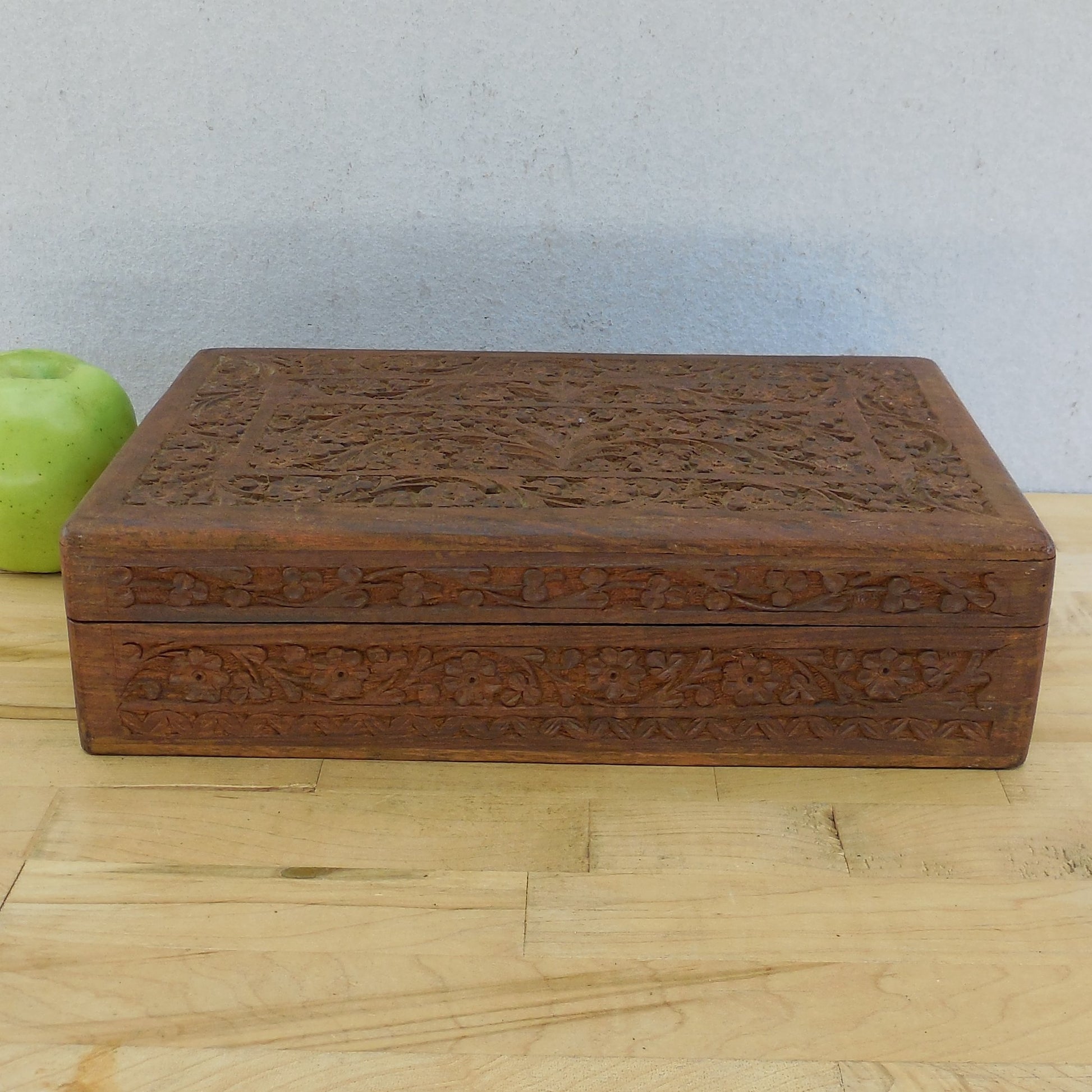 India Ornate Carved Floral Rosewood Wooden Box Jewelry Storage