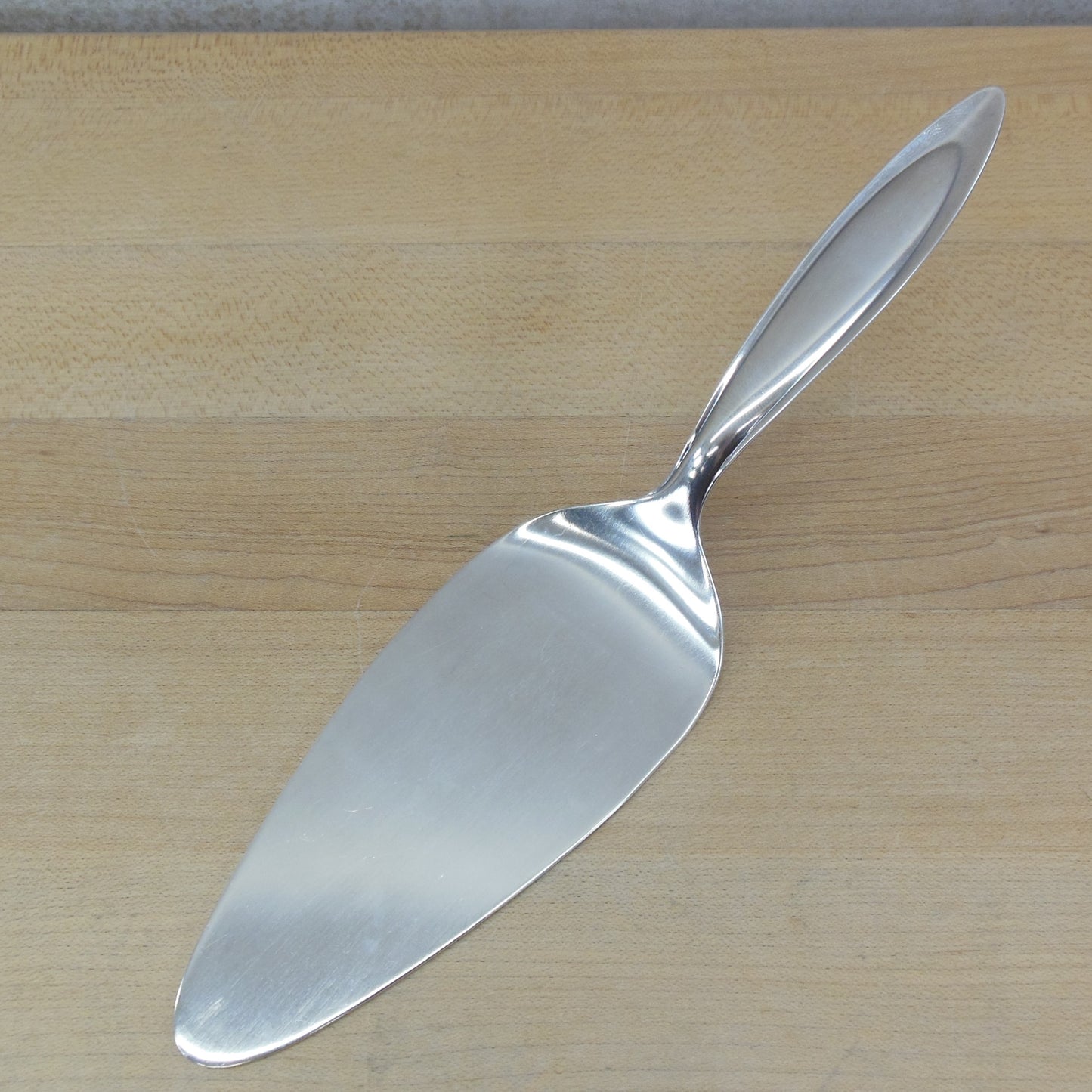 WMF Germany Silverplate 90 Cake Pie Server - Unknown Pattern Outline Pointed Tip