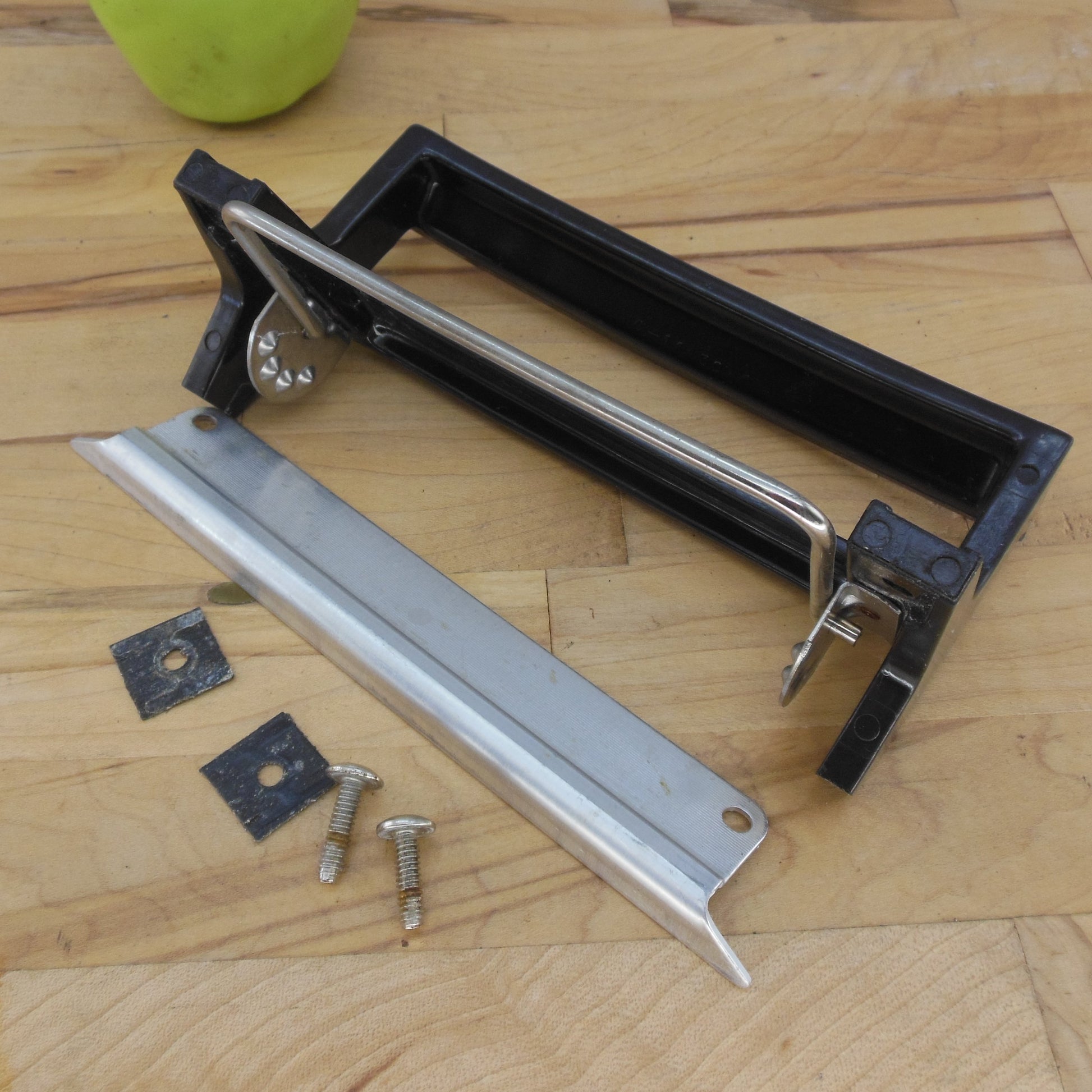 Hoover Electric Broiler Fry Pan Replacement Part - Leg With Tilt Used