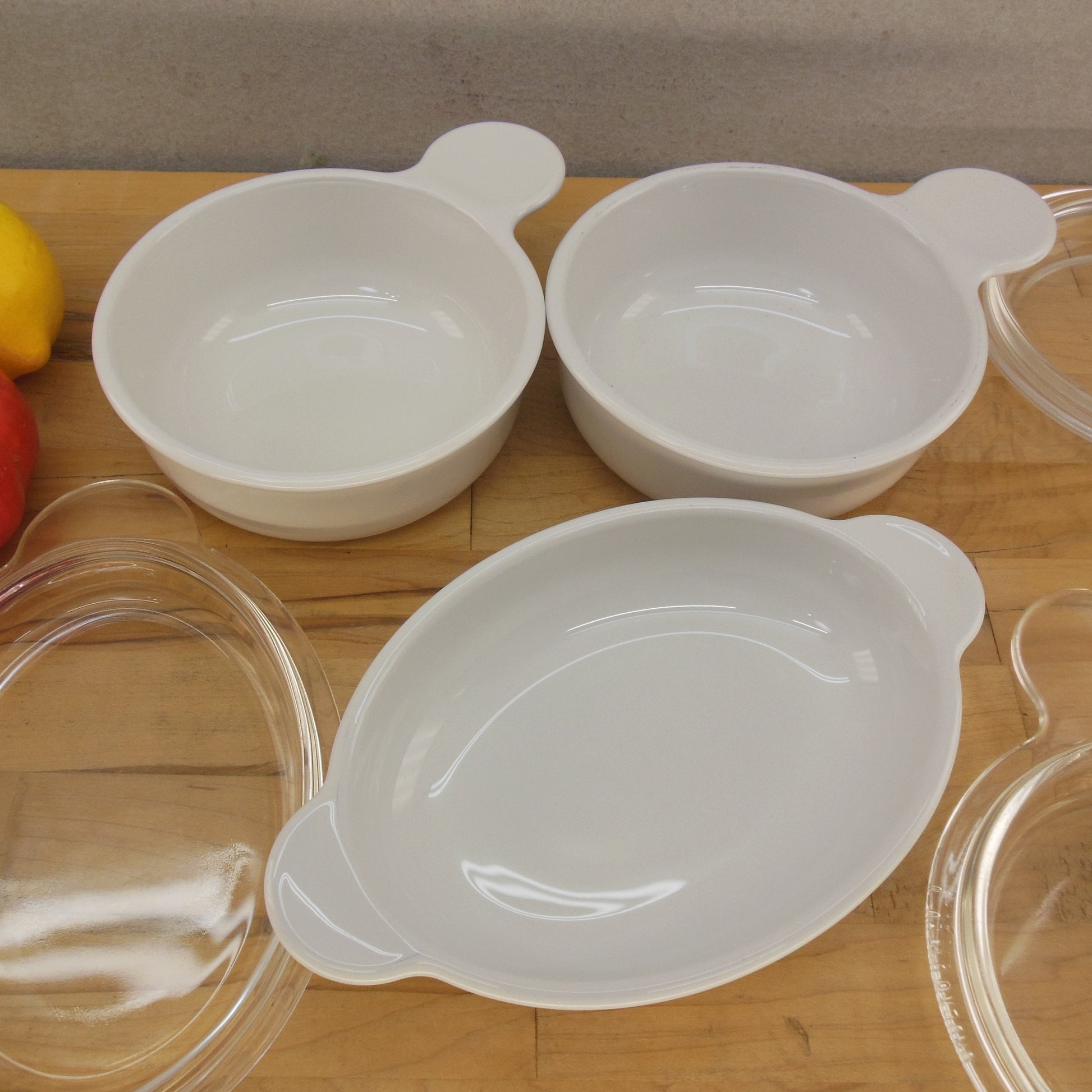 Corning Ware P-14-B Oval Casserole Dish & Pair P-150-R Grab Its Lids Used