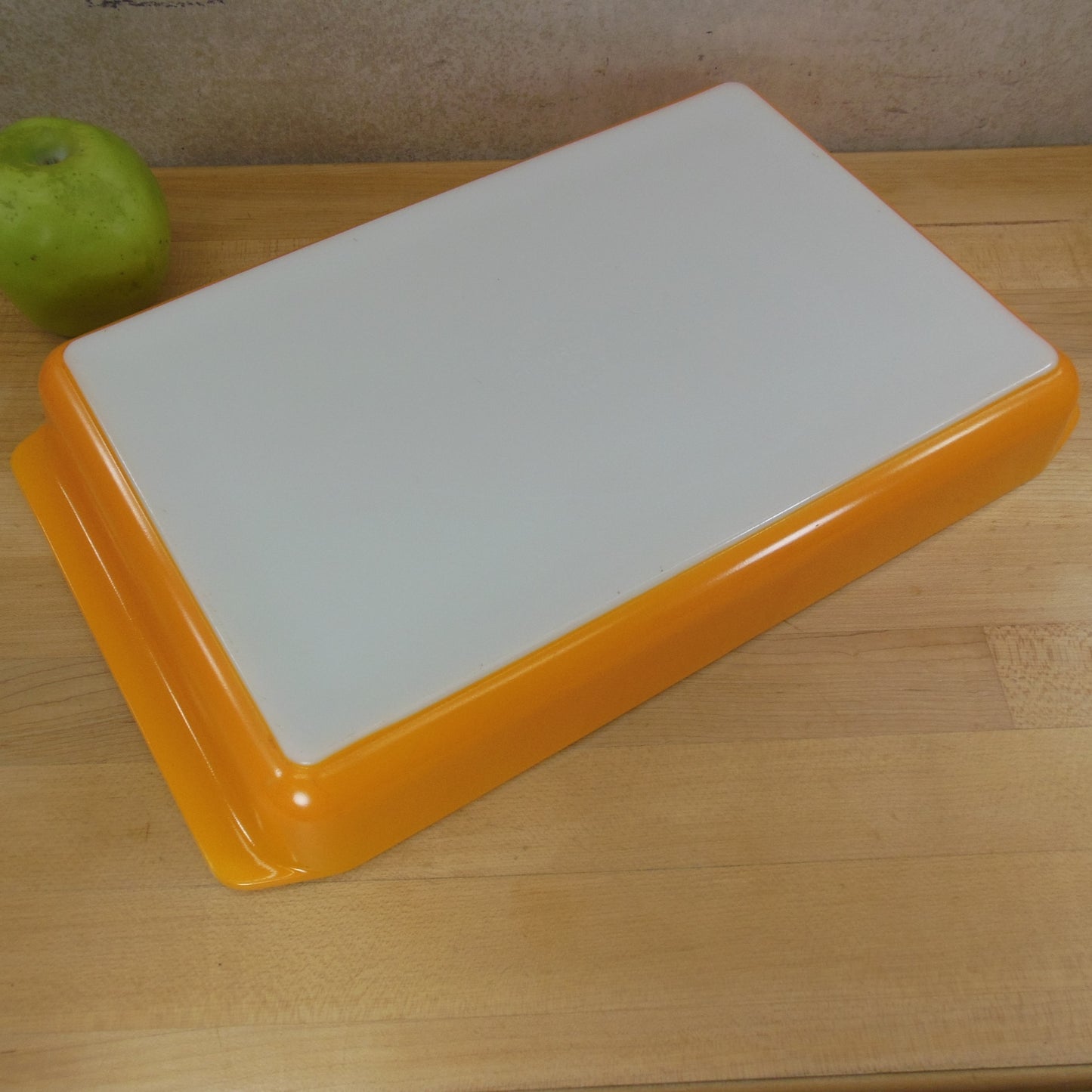 Pyrex Glass USA 933 Orange Citrus Daisy Rectangular Baking Dish Lasagna Vintage