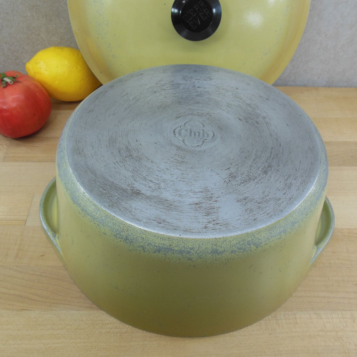 Vintage Club Aluminum Blue / Teal 4.5 Qt. Dutch Oven / Stock Pot With Lid.  