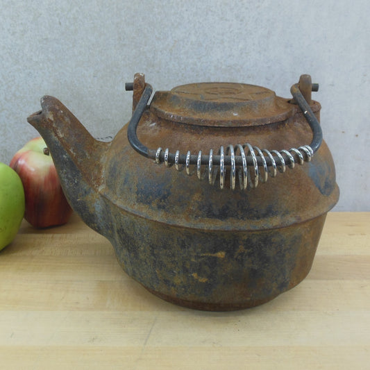 Unknown Maker Antique Cast Iron Water Kettle 8 Star of David