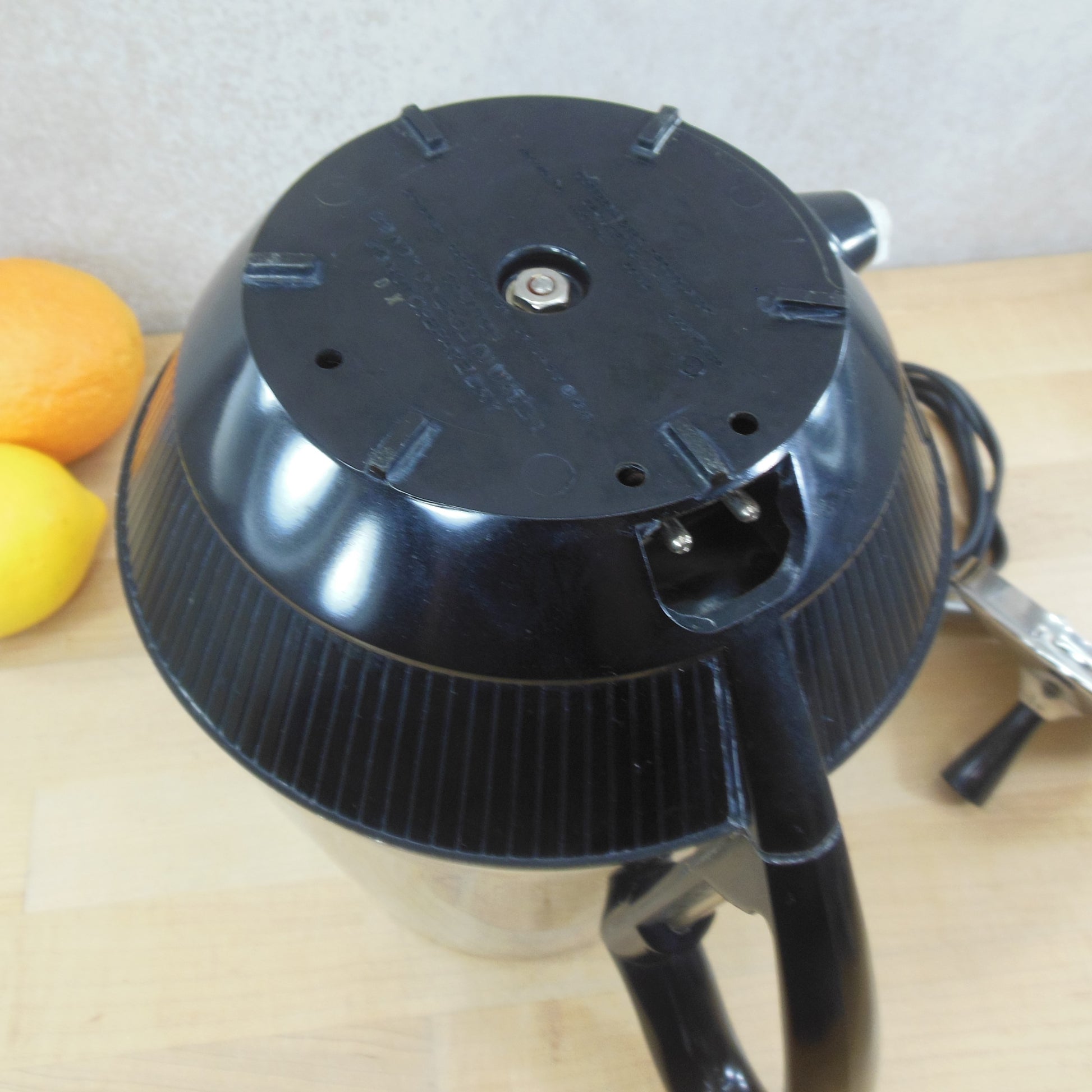 Large Working 12-30 Cup Sunbeam Percolator, Model AP50, Chrome