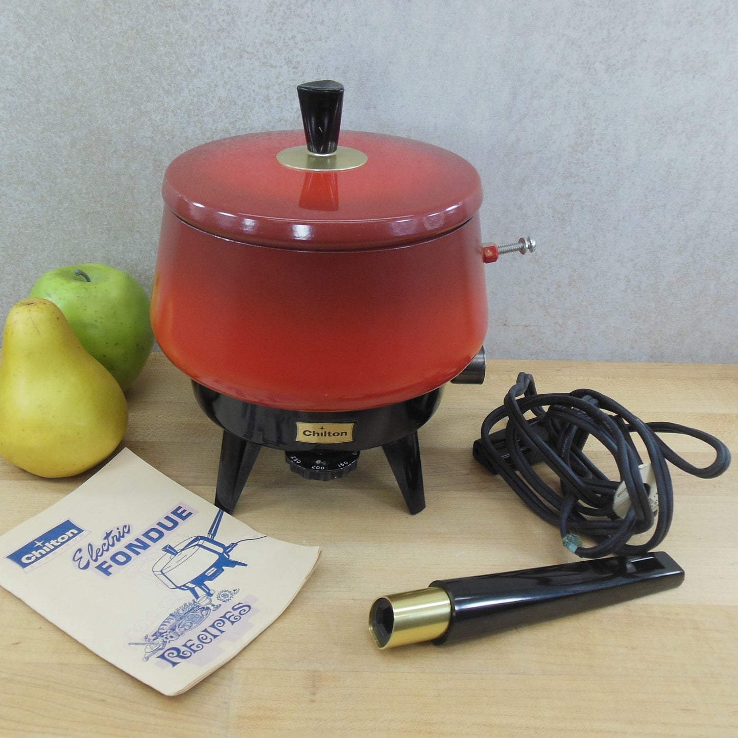 Chilton Aluminum USA Electric Fondue Pot Red No. 92 - Unused