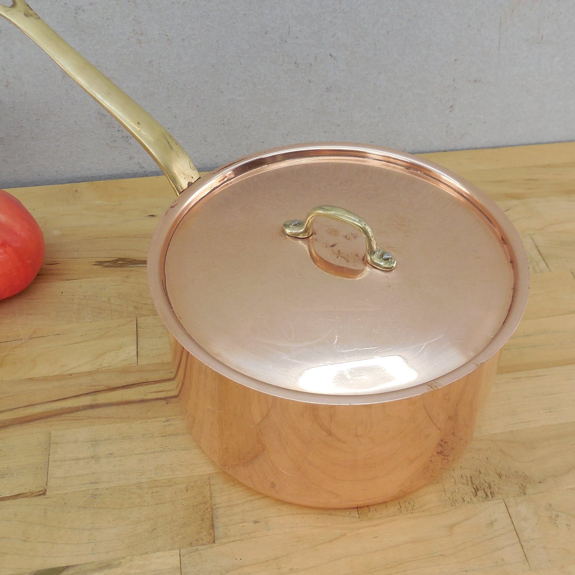 Unbranded Italy Copper Tin 2 Quart Saucepan & Lid Brass Handle Vintage
