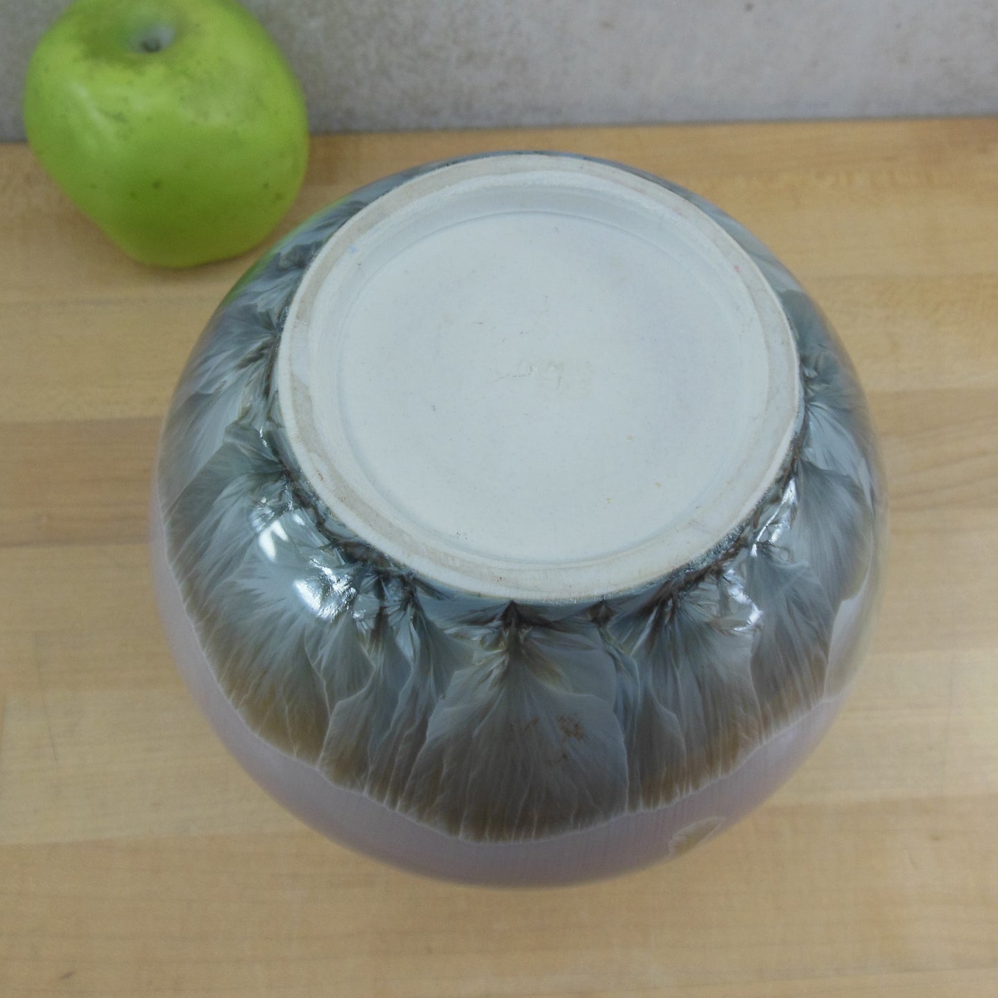 Unsigned Crystalline Pottery Vase Ruffled Rim Blue Tan Mauve Bottom Unmarked Maker