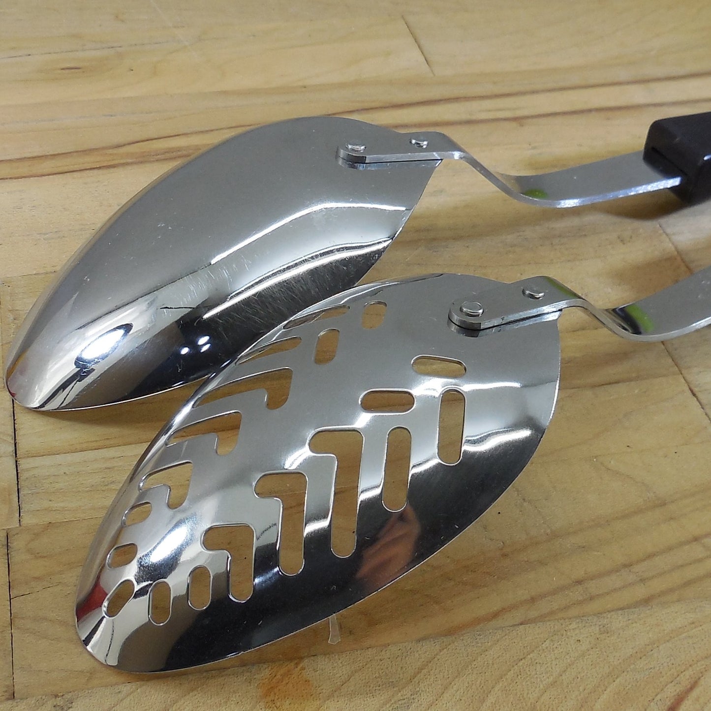 Cutco USA Stainless 17 KC Pair Kitchen Spoons Basting Slotted EUC Vintage