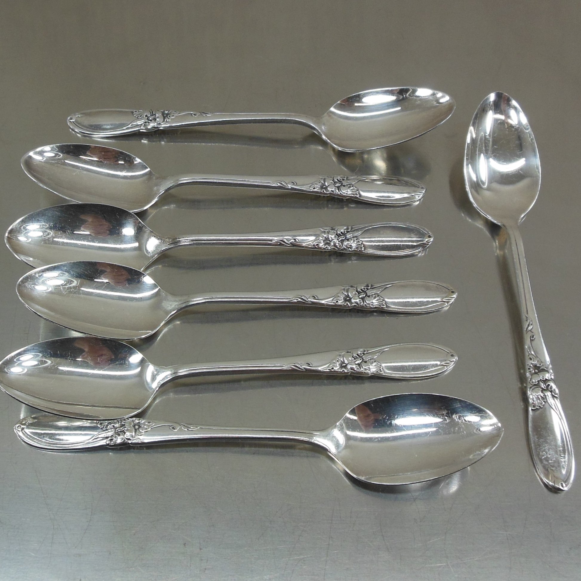 Oneida Community Silverplate White Orchid Demitasse Spoon - 7 Set Vintage