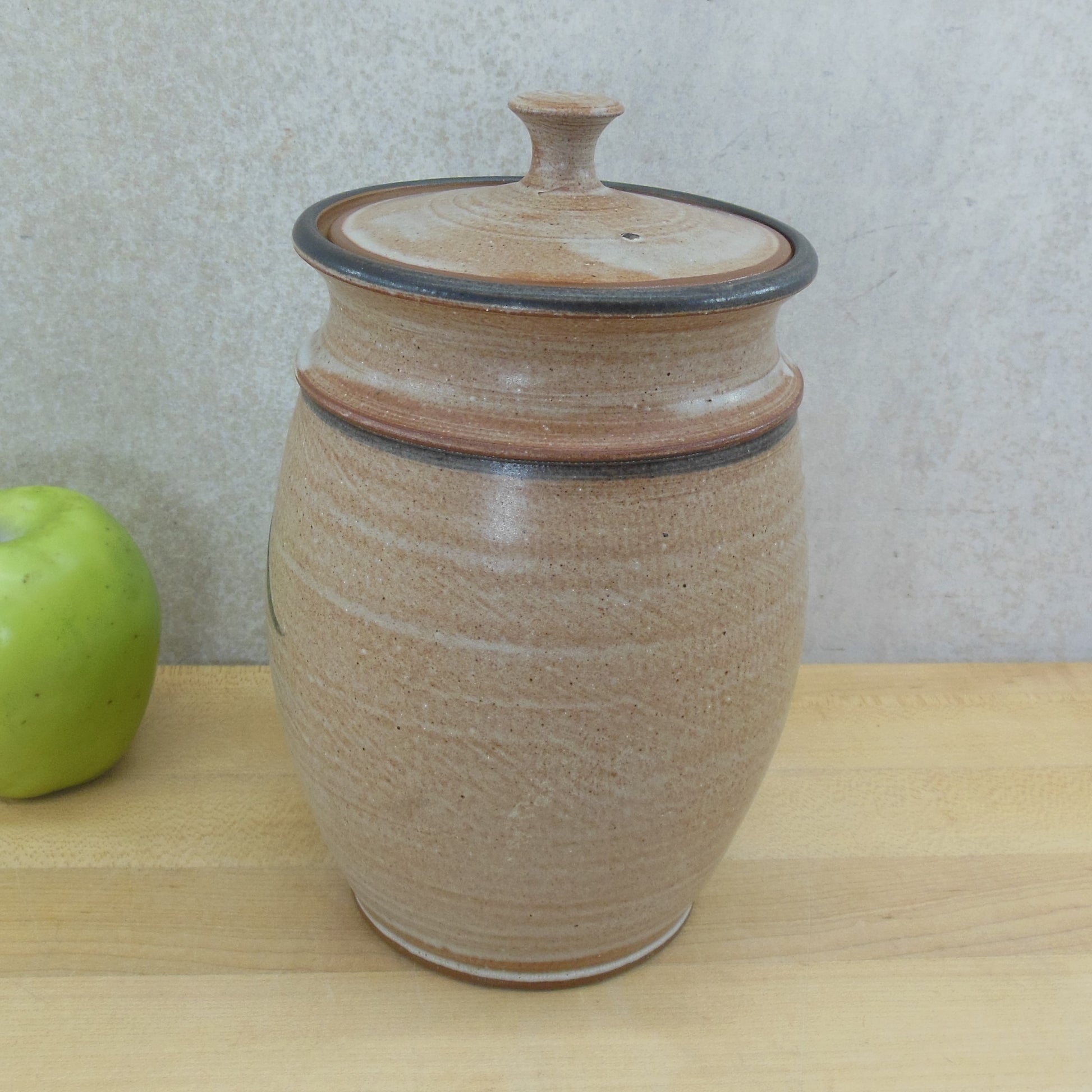 Deneen Pottery Minnesota Wild Rice Lidded Jar Container JD85 Vintage