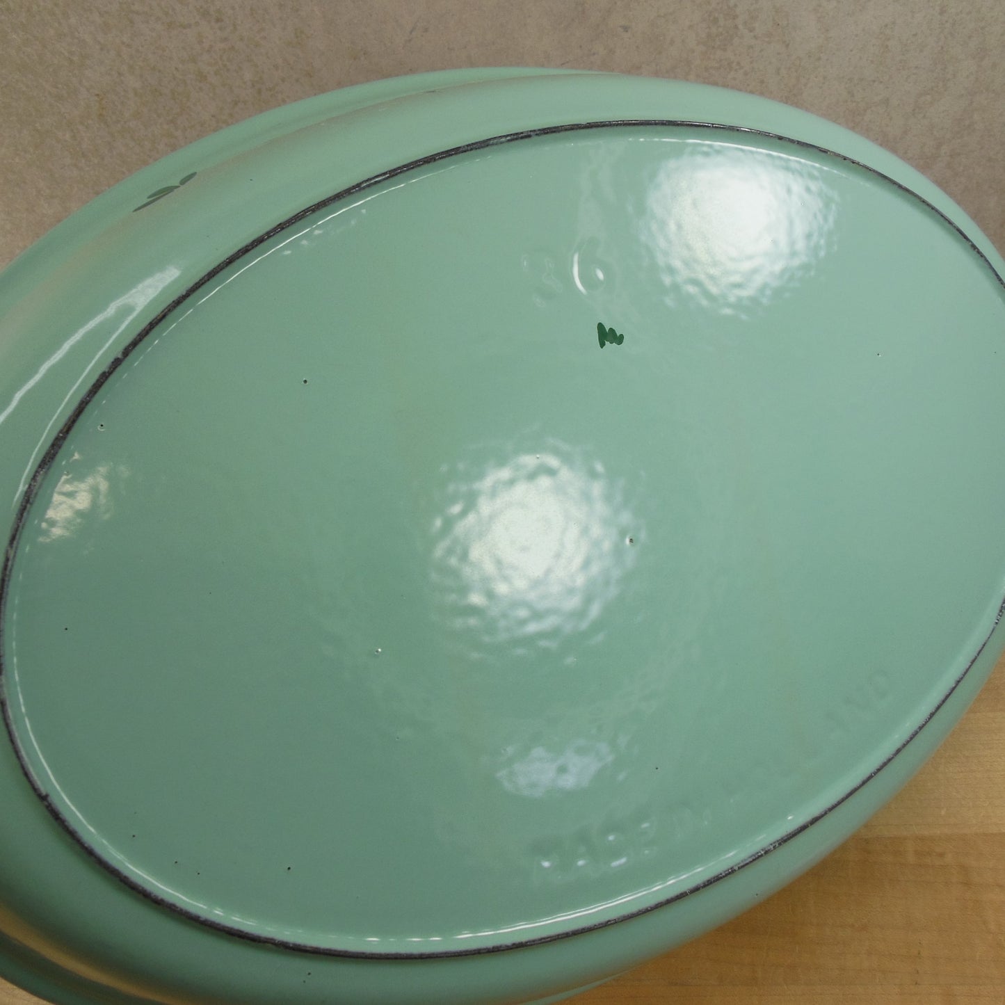 Dru Holland Green Tulip Cast Iron 10 Divided 3 Section Pan – Olde