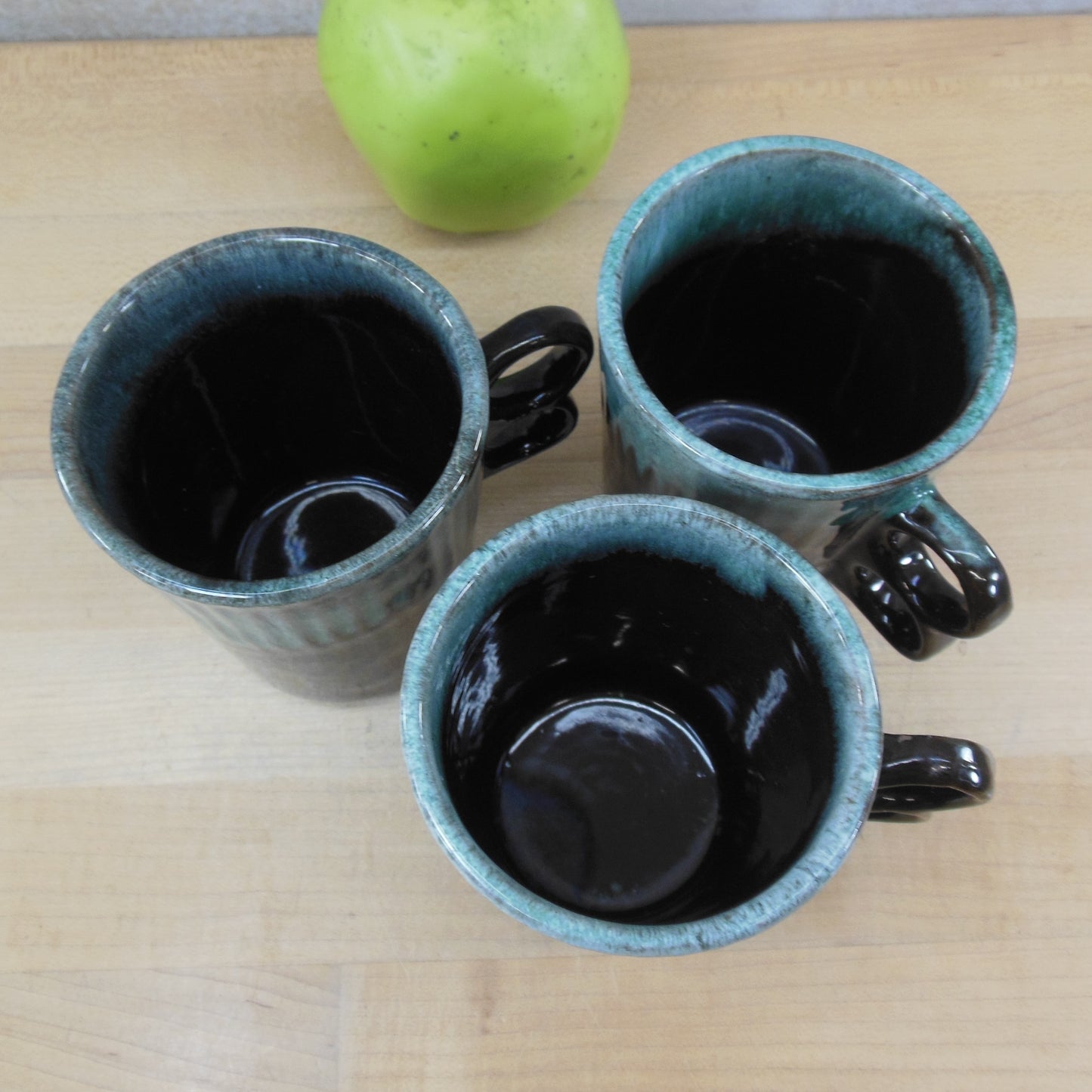 Canuck Evangeline Pottery Canada 1018 Mugs Teal Green - 3 Set Vintage