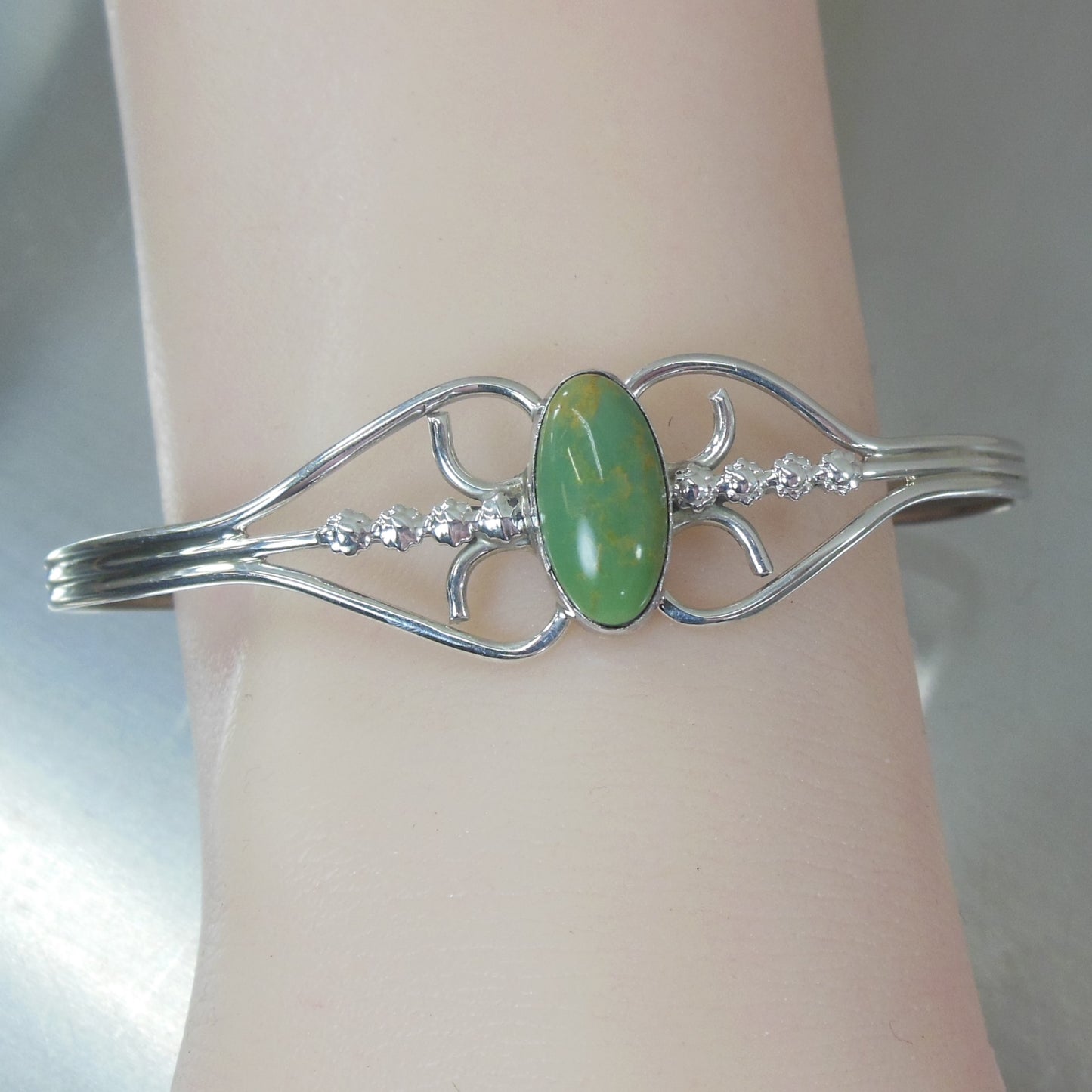 Signed Ellin? Y Native Silver Royston Green Cabochon Cuff Bracelet Vintage