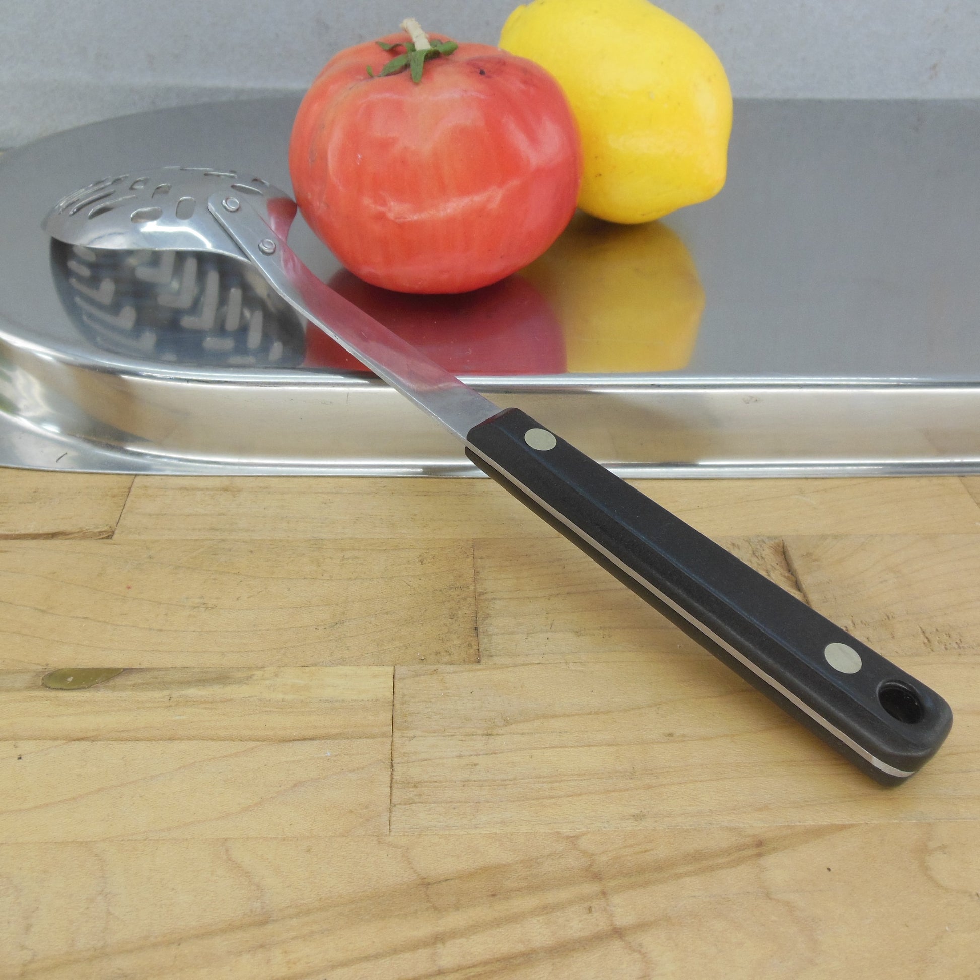 Ekco (Flint) Stainless USA Large Slotted Spoon - Black #1921 Vintage Used
