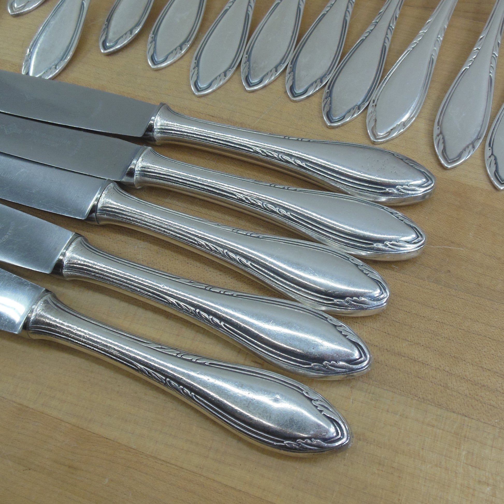 Carl Eickhorn Solingen Germany Silverplate Flatware 18 Piece Lot Scroll Outline Handle