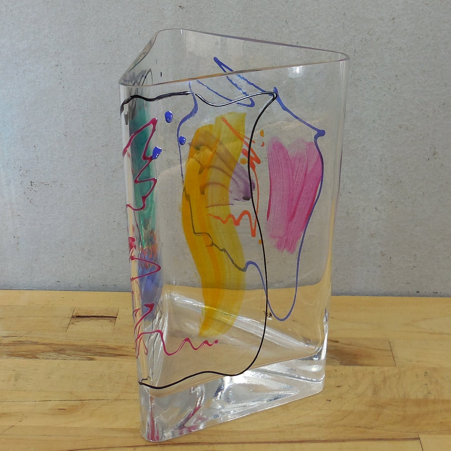 Post Modern Memphis Style Triangular Art Glass Vase Signed R.SE Multicolor