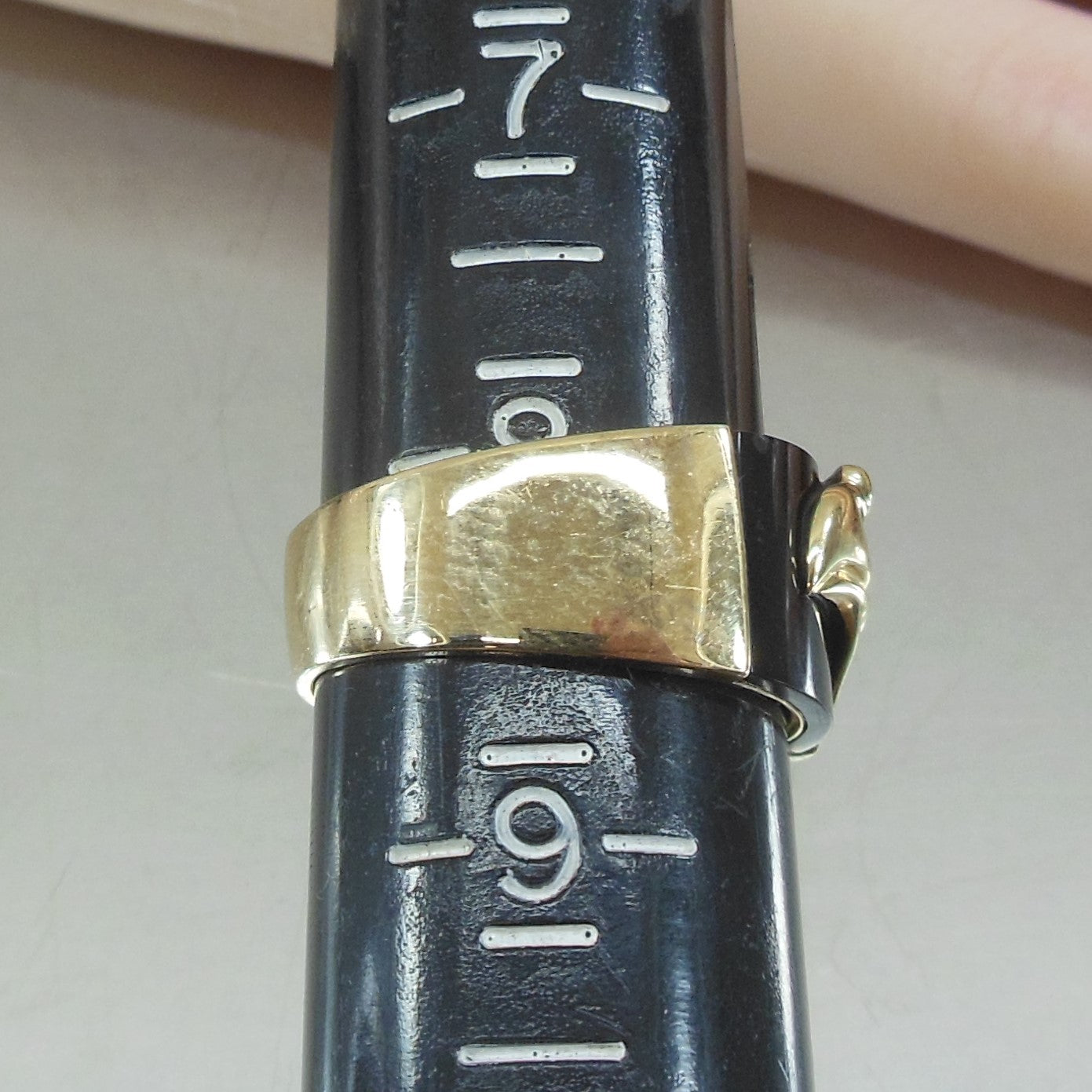 Franklin Mint Men's Ring 10K Yellow Gold Black Onyx Diamond Eagle Size 8.25 Pre-owned