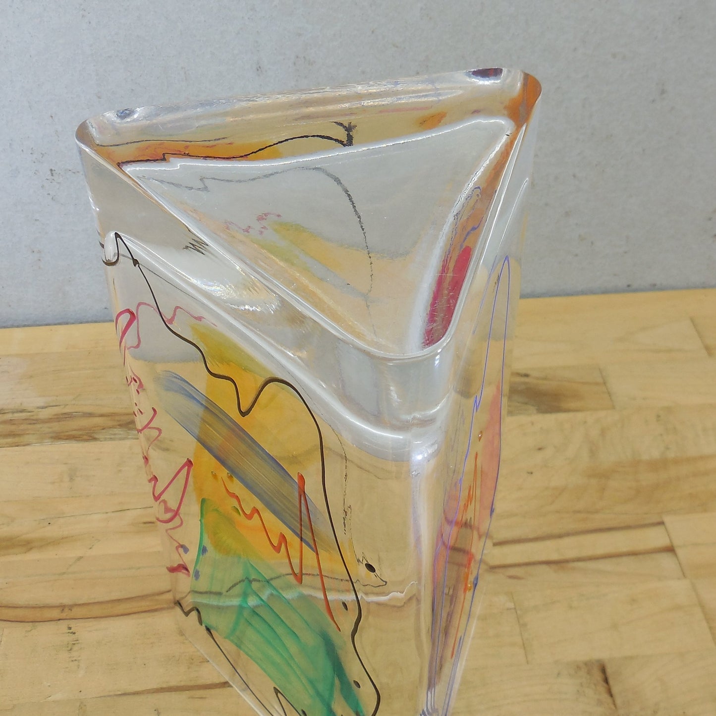 Post Modern Memphis Style Triangular Art Glass Vase Signed R.SE Multicolor vintage
