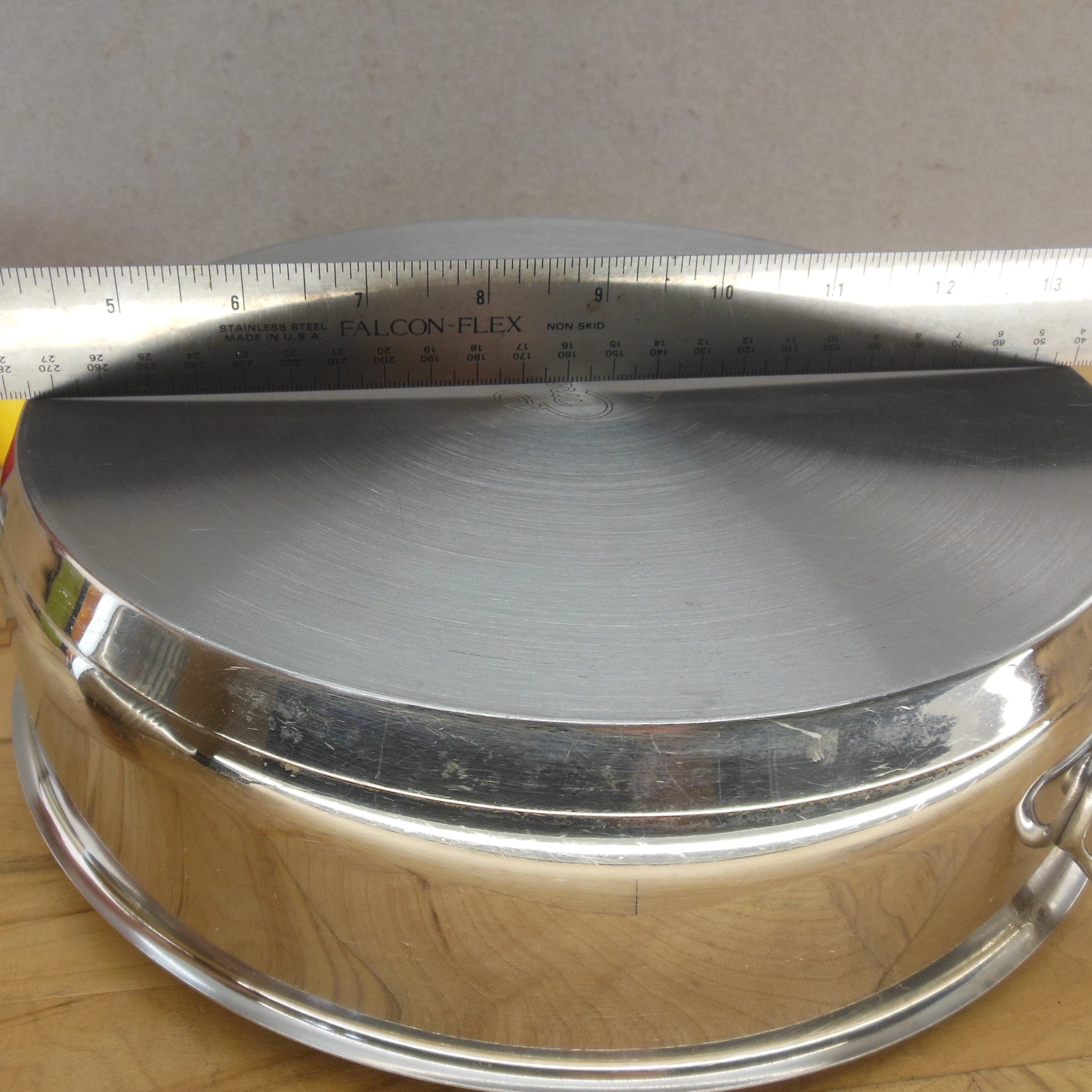 Emeril Stainless Saute Pan 3 Qt. & Stock Pot 6 Qt. Shared Lid Bow
