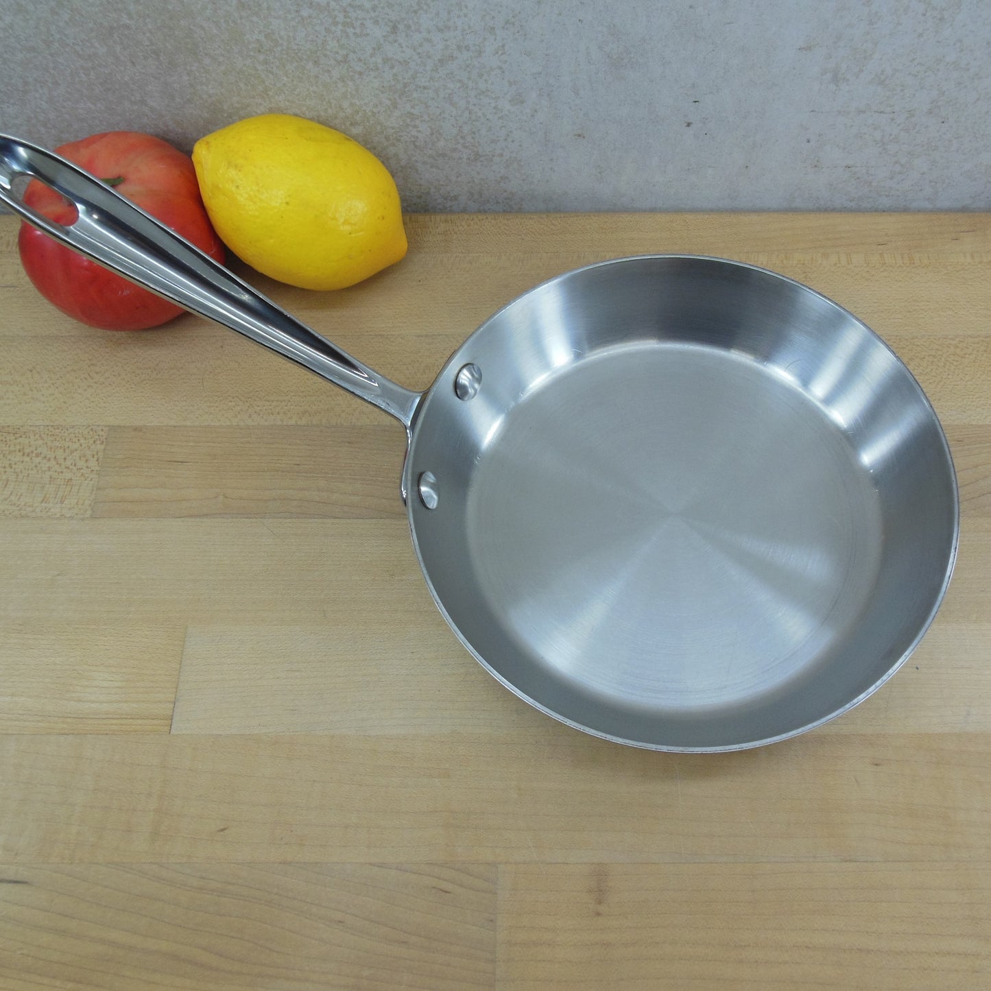 All-Clad USA Tri-Ply Stainless French Skillet 7-1/2" used