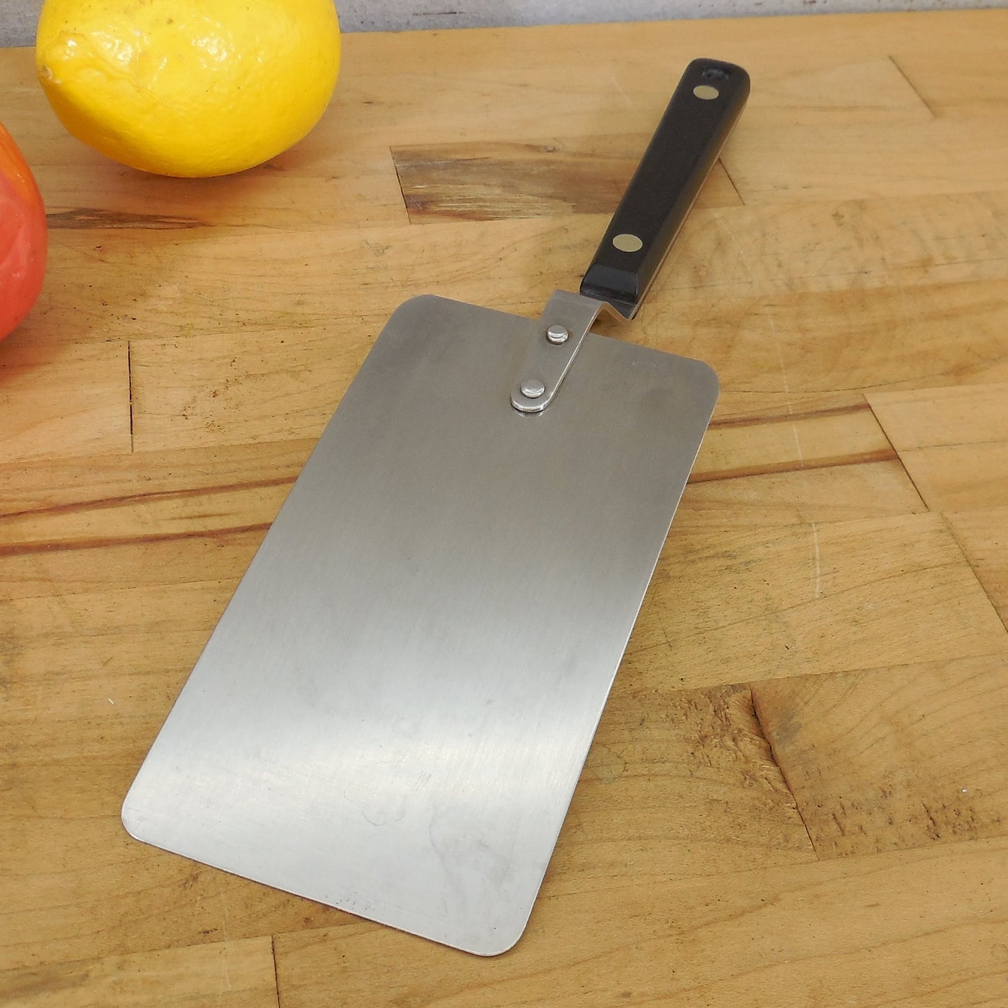 Ekco Flint Narrow Medium Hamburger Turner Spatula 11-1/4" 1900 Line