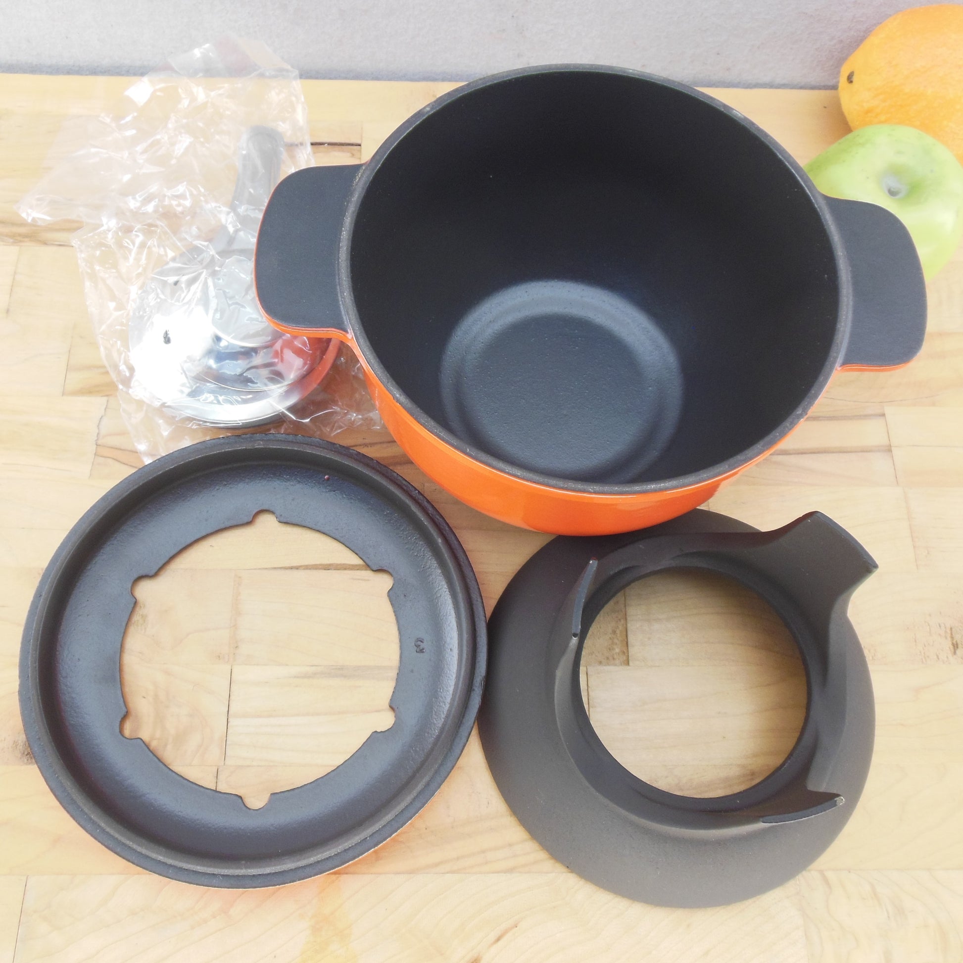 Ikea Senior France Flame Orange Cast Iron Fondue Pot Unused 4 Piece