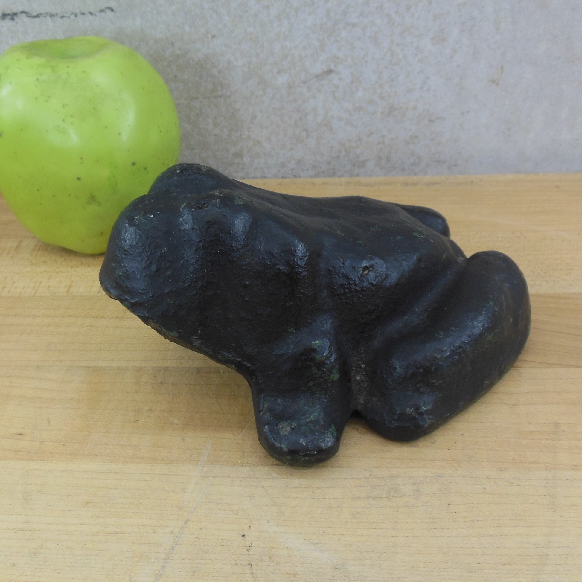 Black Cast Iron Frog Doorstop Garden Sculpture 5.75 lbs. 5.5"