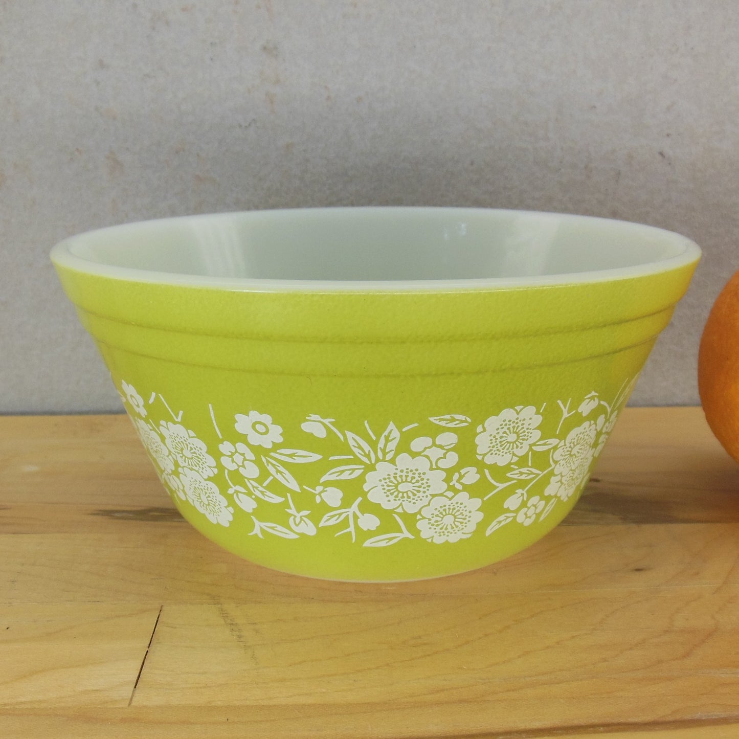 Federal Glass USA Mixing Bowl Green White Chintz 6"