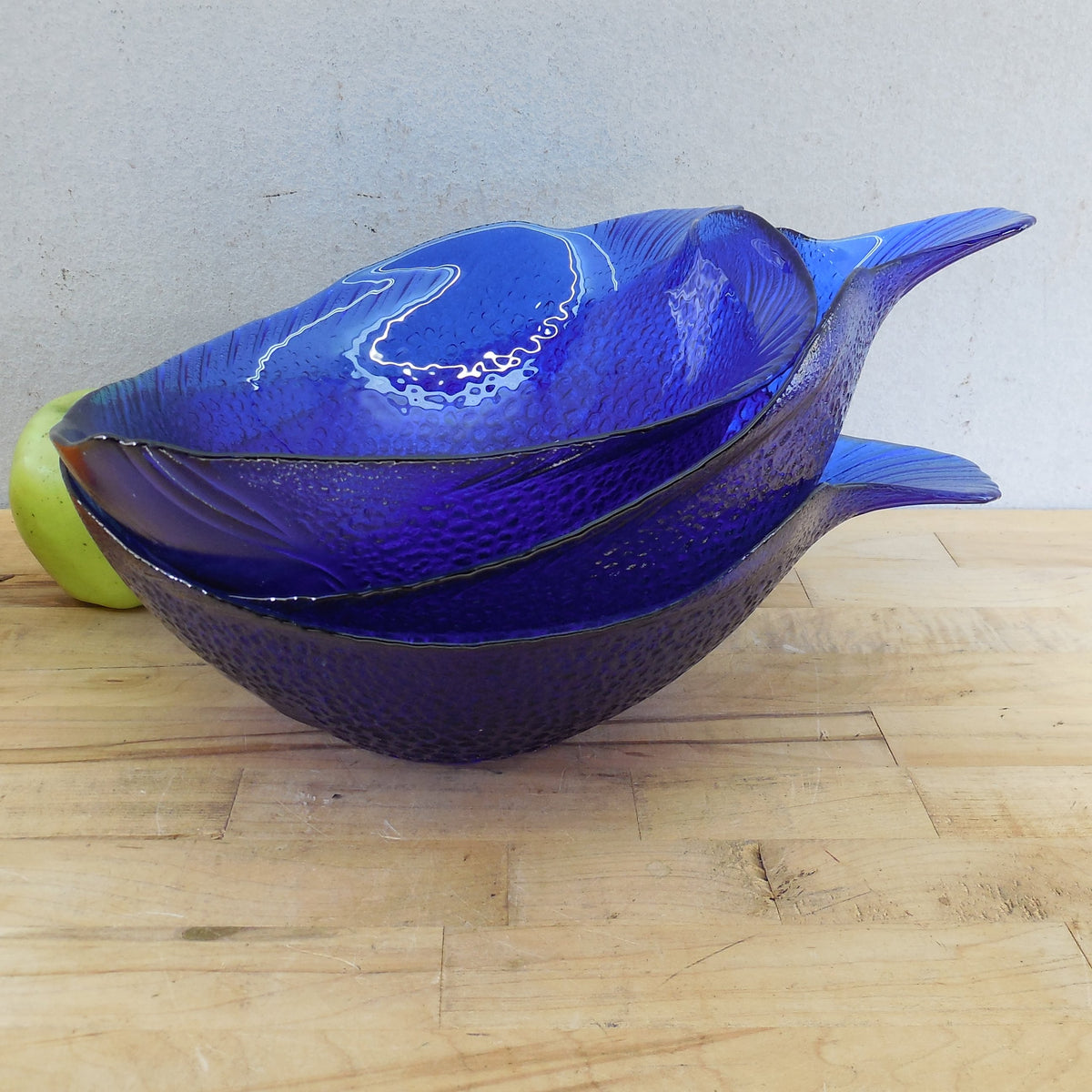 Arcoroc France 3 Lot Cobalt Blue Glass Fish Shape Serving Bowls