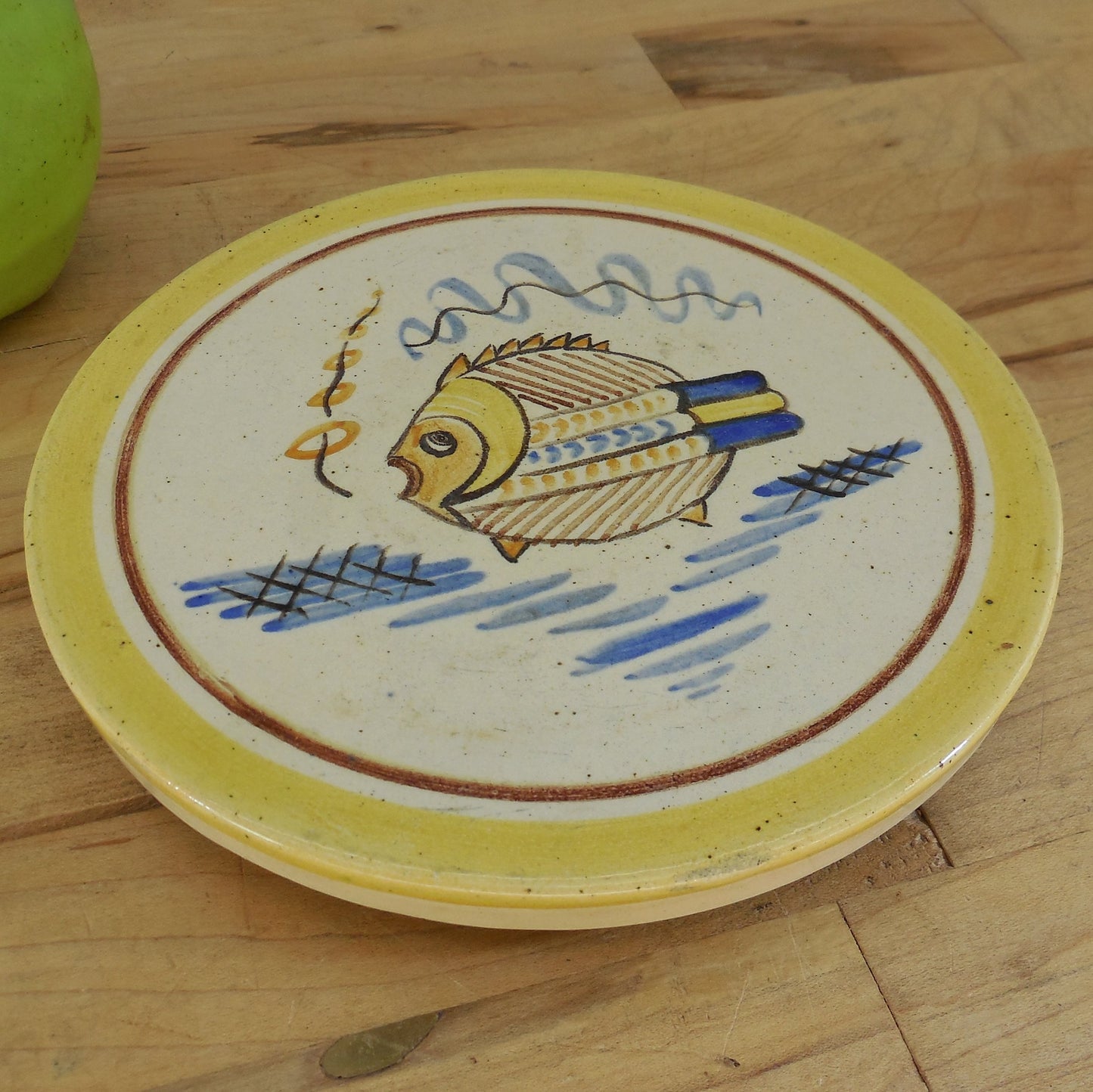 Kupittaan Savi Finland Pottery Trivet Hand Painted Fish 6.25" Yellow Blue