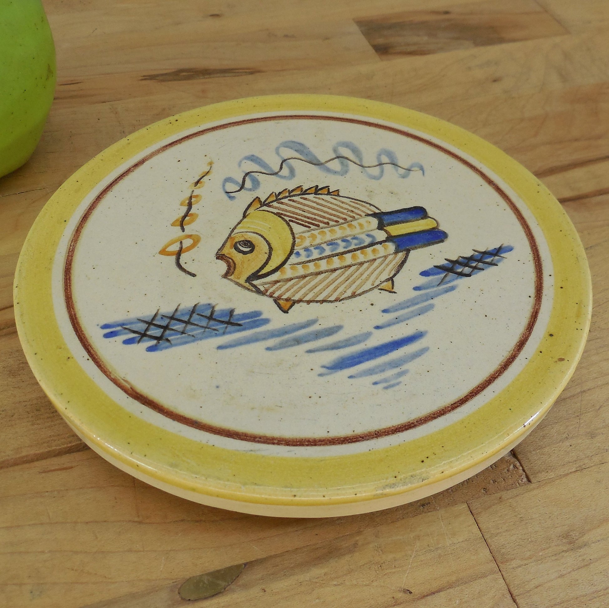 Kupittaan Savi Finland Pottery Trivet Hand Painted Fish 6.25" Yellow Blue
