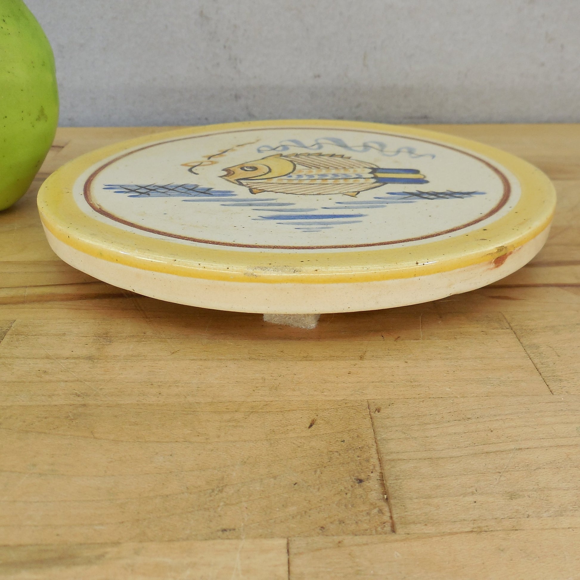 Kupittaan Savi Finland Pottery Trivet Hand Painted Fish 6.25" Yellow Blue
