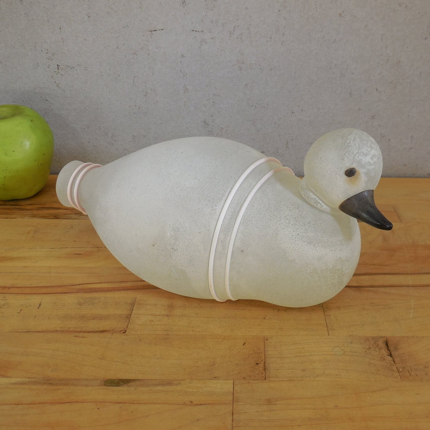 Franco Moretti Murano Signed 10" Art Glass Duck Scavo White Pink