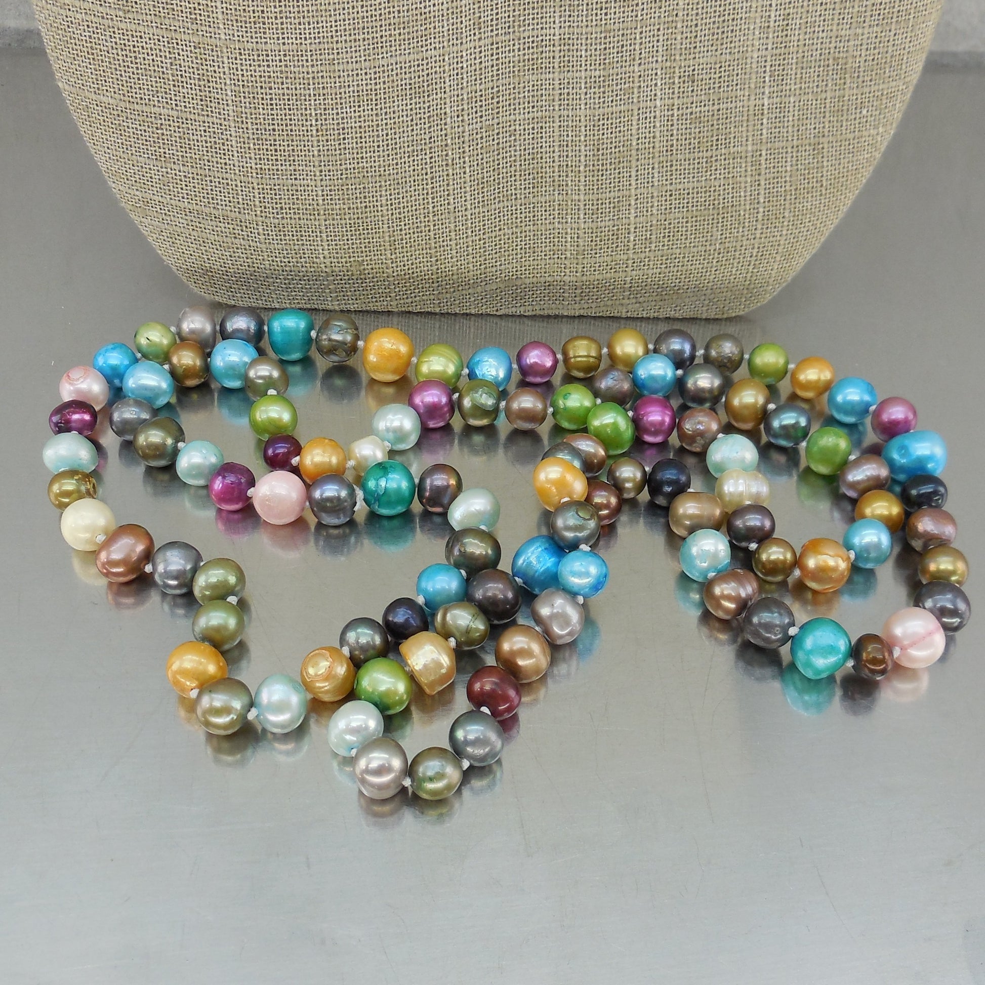 Unbranded Dyed Multicolor Fresh Water Pearl Bead Necklace 18" Used Estate Item